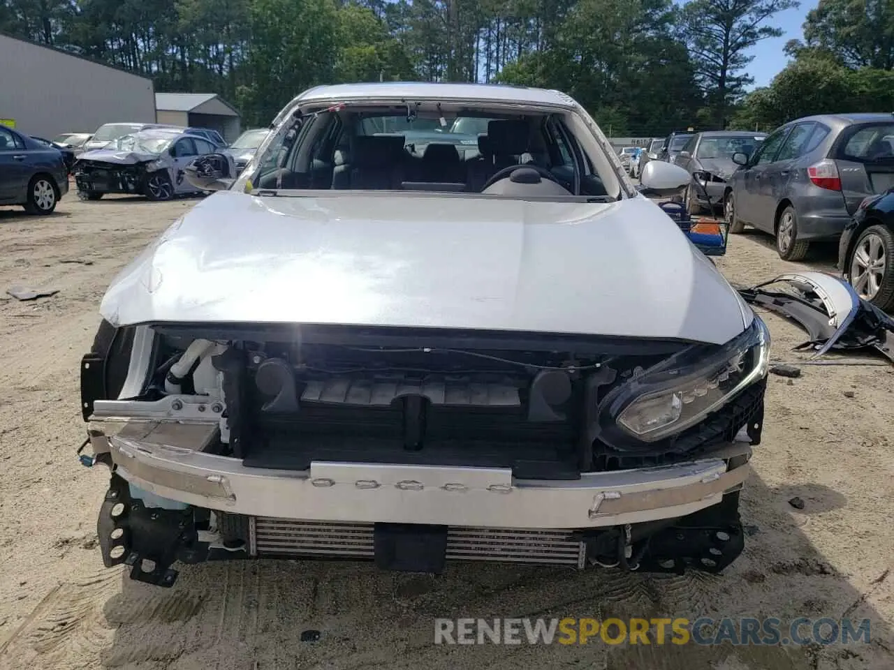 5 Photograph of a damaged car 1HGCV1F54KA078769 HONDA ACCORD 2019