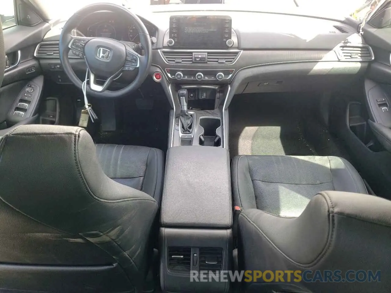 8 Photograph of a damaged car 1HGCV1F54KA078769 HONDA ACCORD 2019
