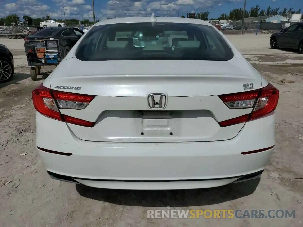 6 Photograph of a damaged car 1HGCV1F54KA163532 HONDA ACCORD 2019