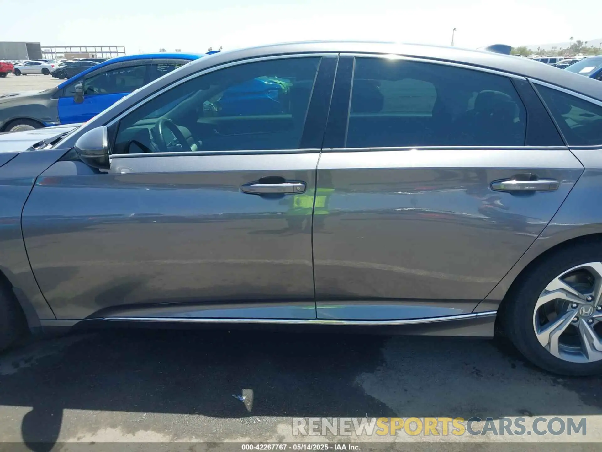 14 Photograph of a damaged car 1HGCV1F55KA041410 HONDA ACCORD 2019