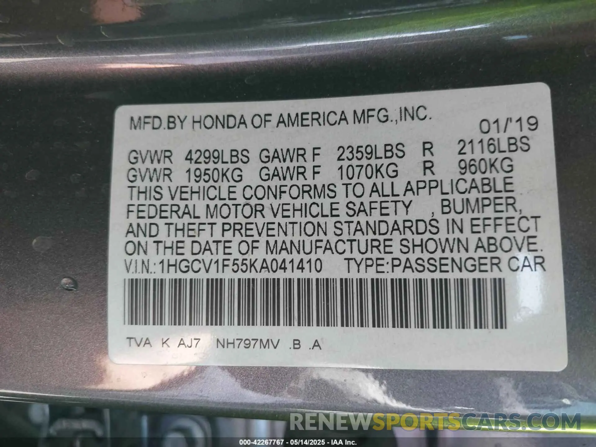 9 Photograph of a damaged car 1HGCV1F55KA041410 HONDA ACCORD 2019