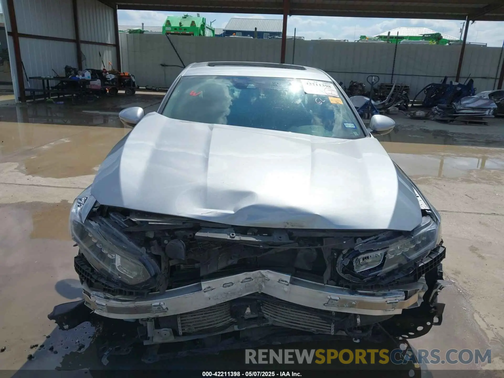 13 Photograph of a damaged car 1HGCV1F56KA133836 HONDA ACCORD 2019