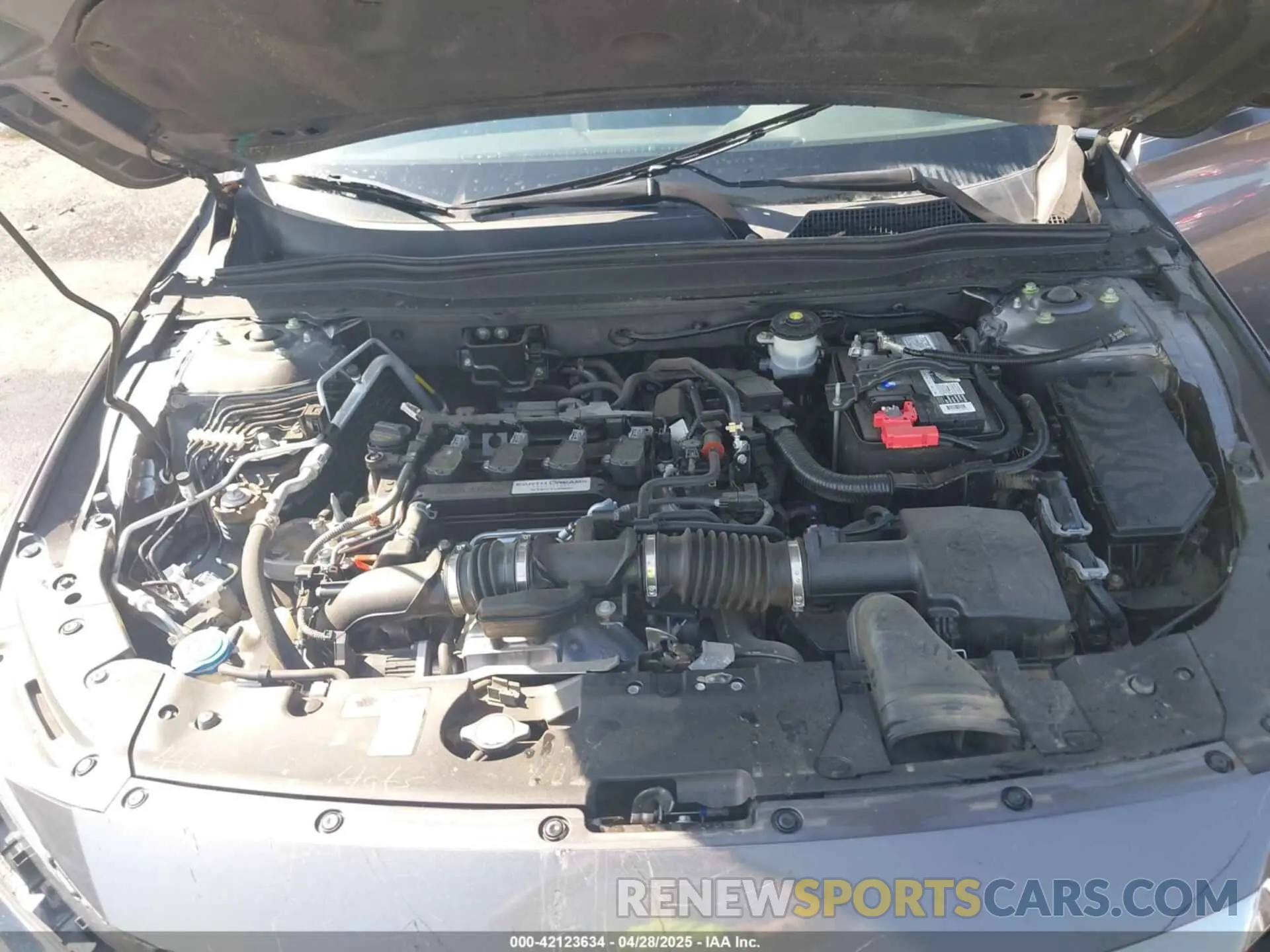 10 Photograph of a damaged car 1HGCV1F57KA014581 HONDA ACCORD 2019