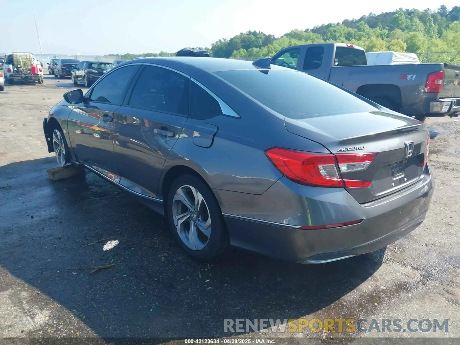 3 Photograph of a damaged car 1HGCV1F57KA014581 HONDA ACCORD 2019