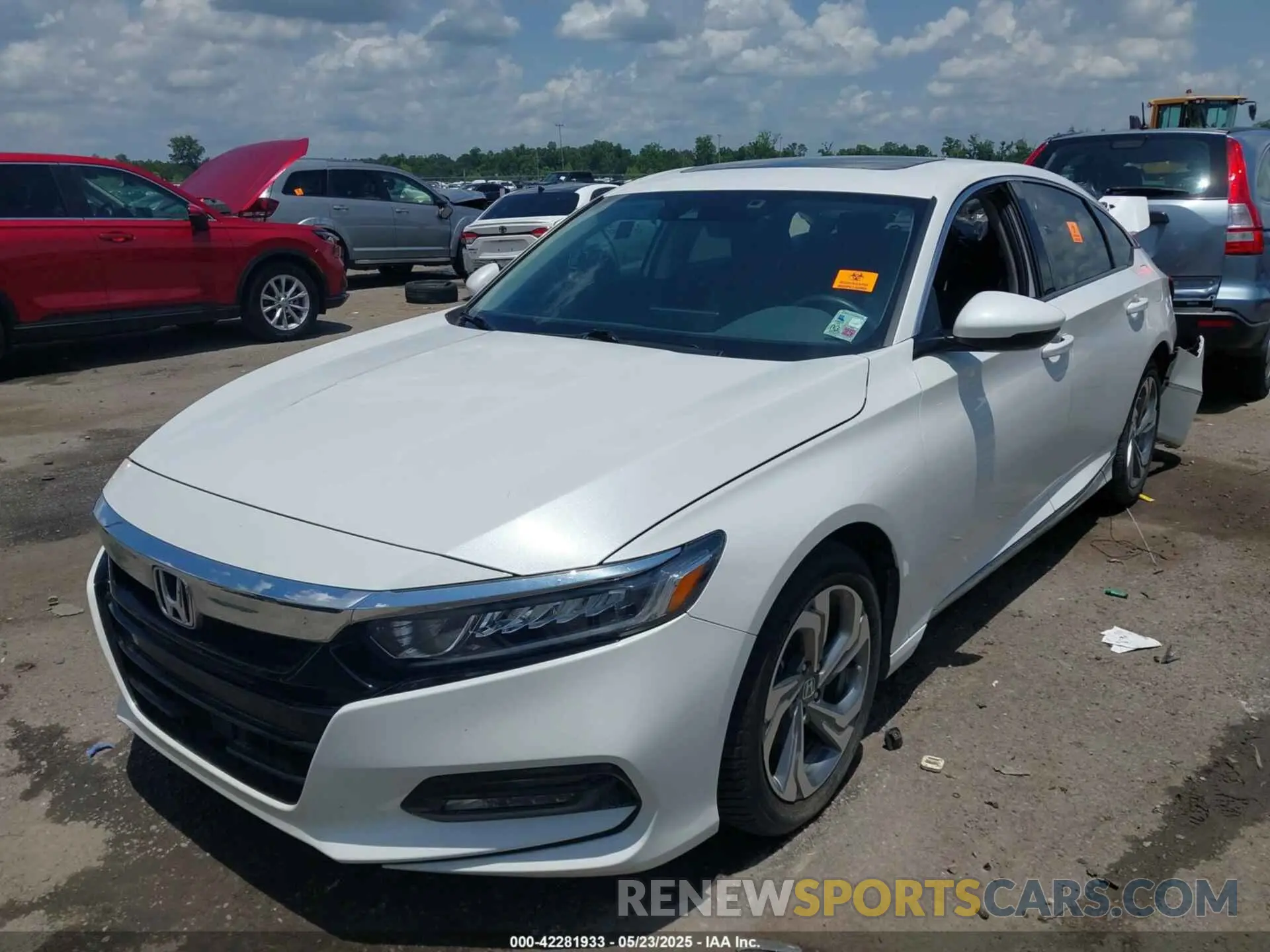 2 Photograph of a damaged car 1HGCV1F57KA075025 HONDA ACCORD 2019