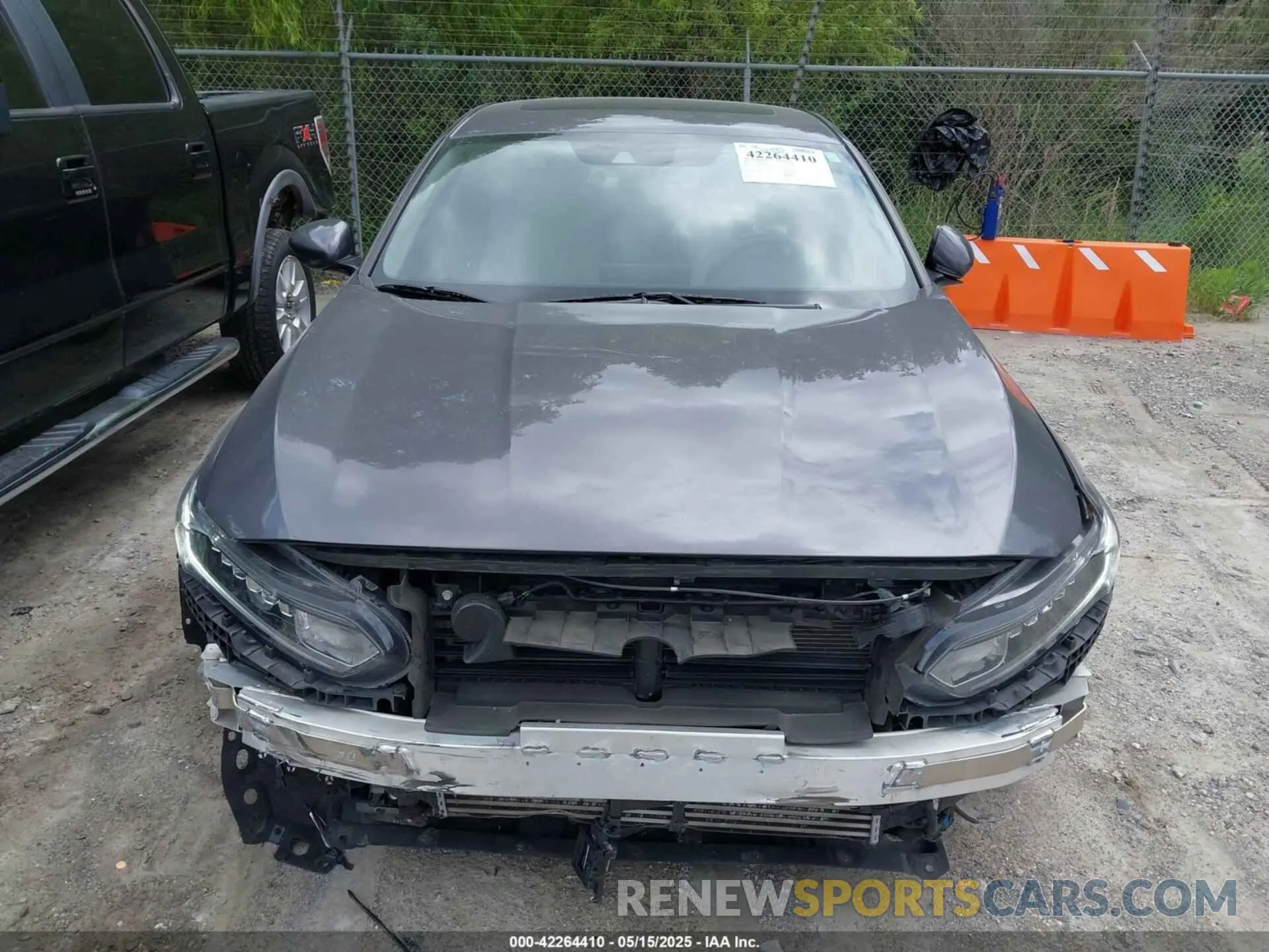 13 Photograph of a damaged car 1HGCV1F57KA075820 HONDA ACCORD 2019