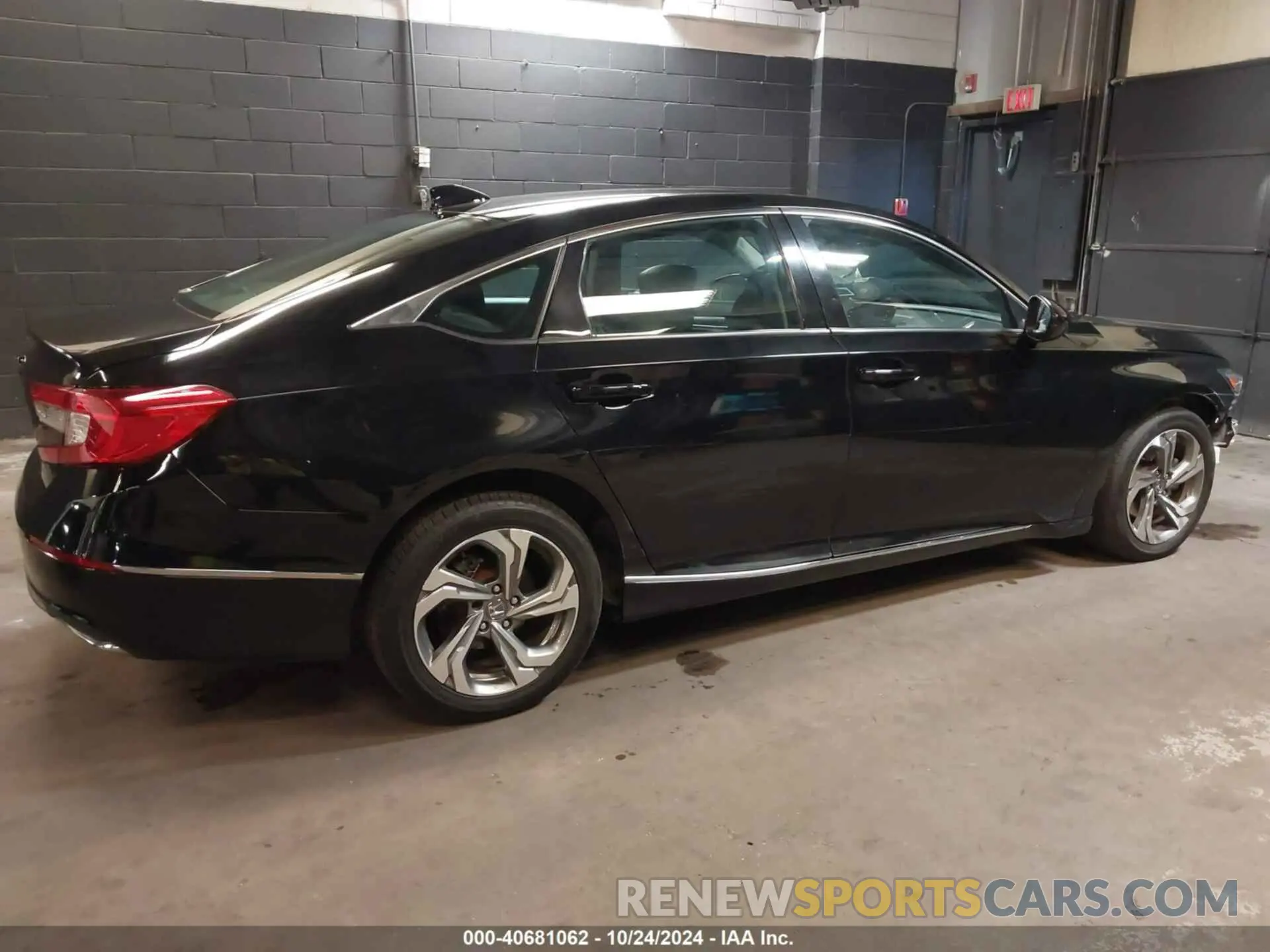 4 Photograph of a damaged car 1HGCV1F57KA107357 HONDA ACCORD 2019