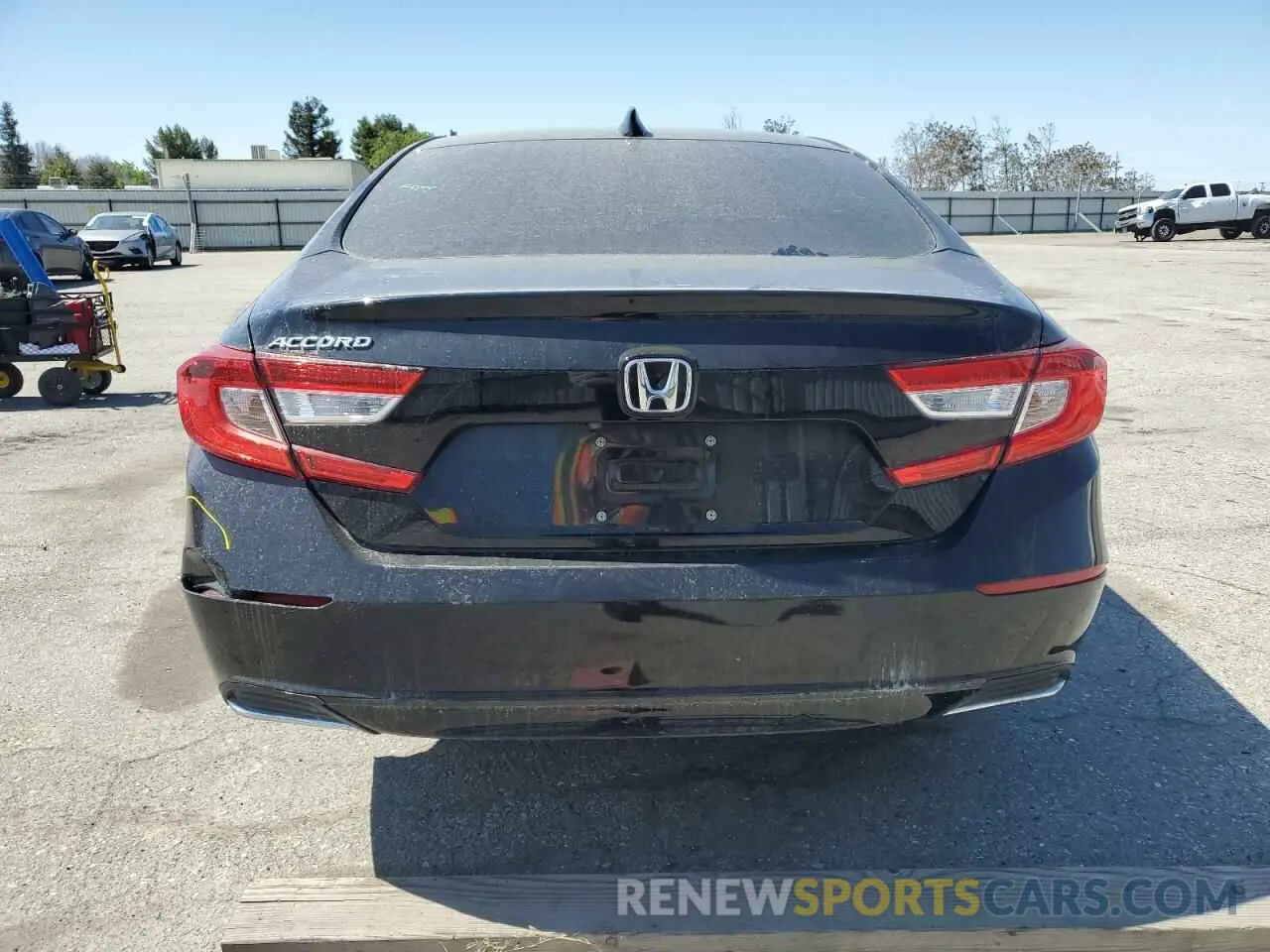 6 Photograph of a damaged car 1HGCV1F58KA032880 HONDA ACCORD 2019
