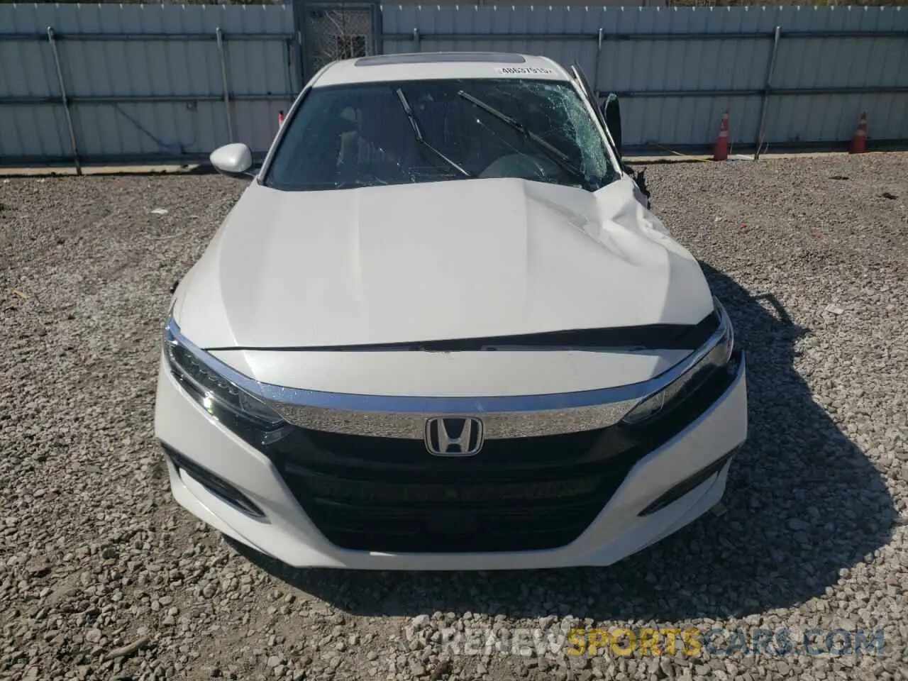 5 Photograph of a damaged car 1HGCV1F58KA147124 HONDA ACCORD 2019