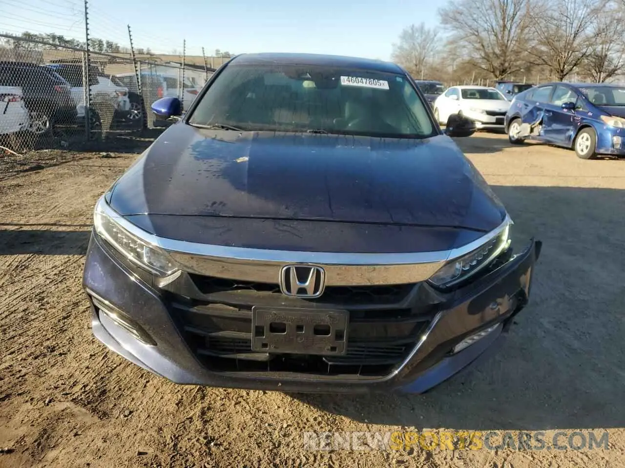 5 Photograph of a damaged car 1HGCV1F58KA165753 HONDA ACCORD 2019