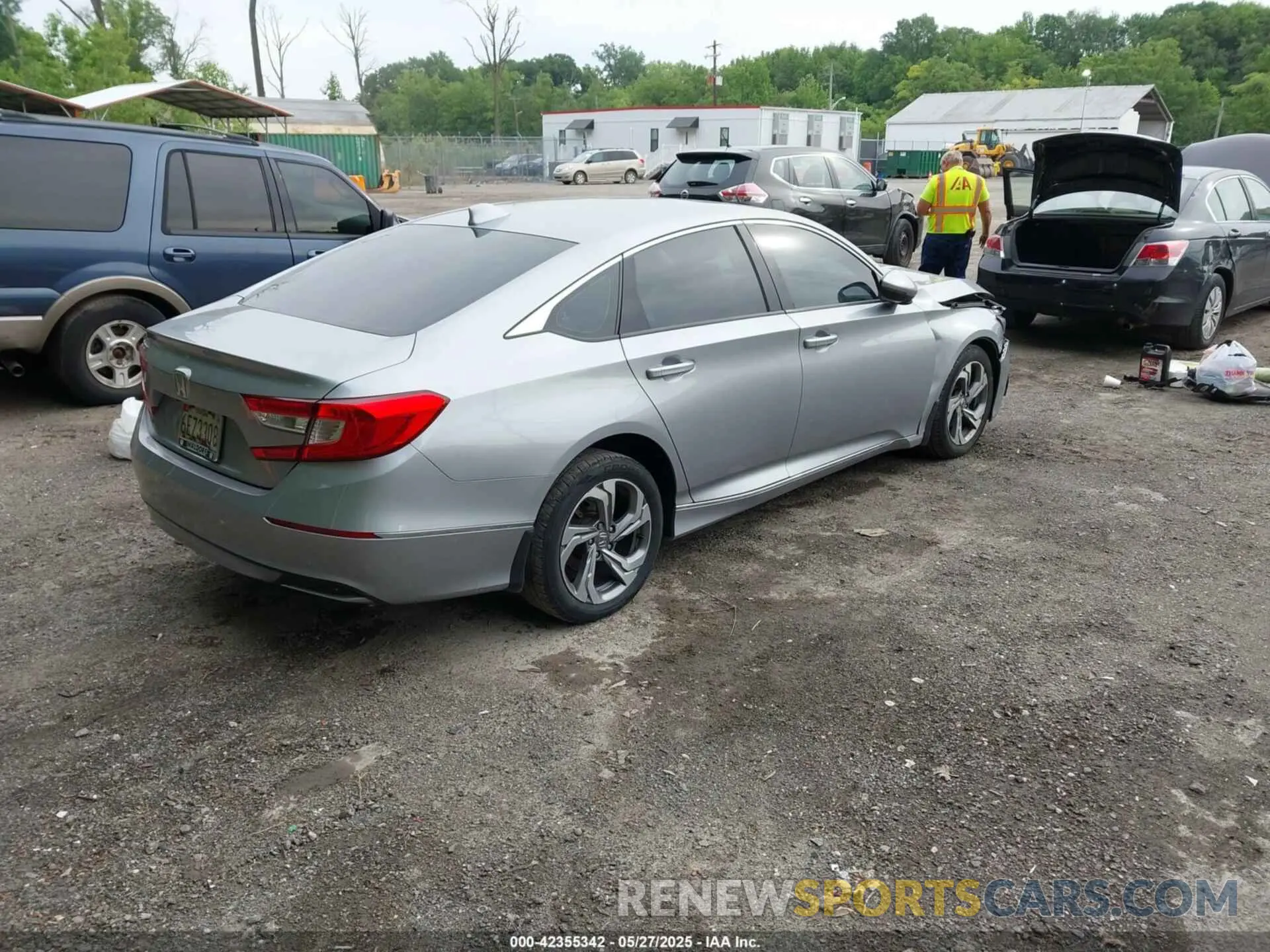 4 Photograph of a damaged car 1HGCV1F59KA141851 HONDA ACCORD 2019