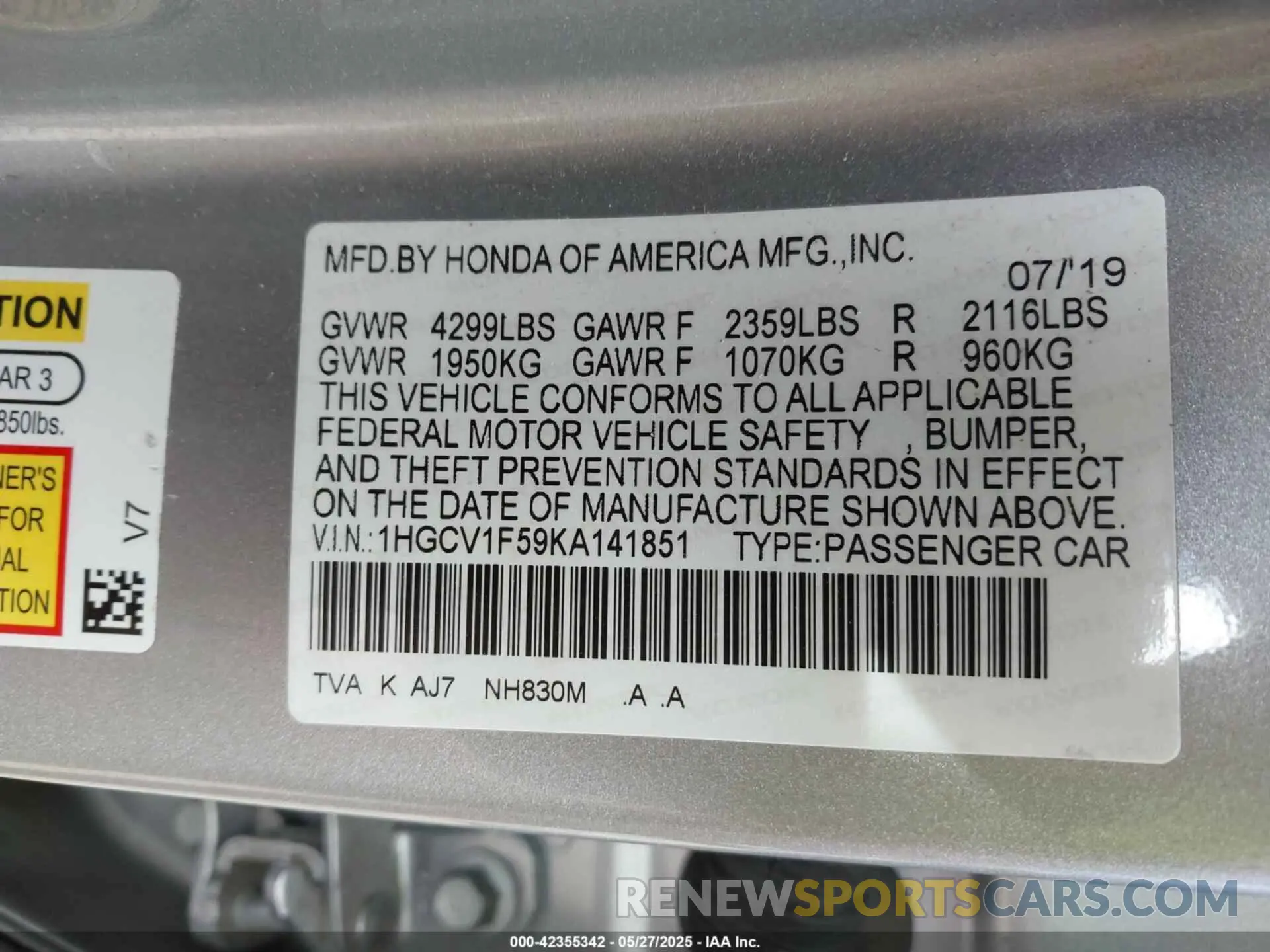 9 Photograph of a damaged car 1HGCV1F59KA141851 HONDA ACCORD 2019