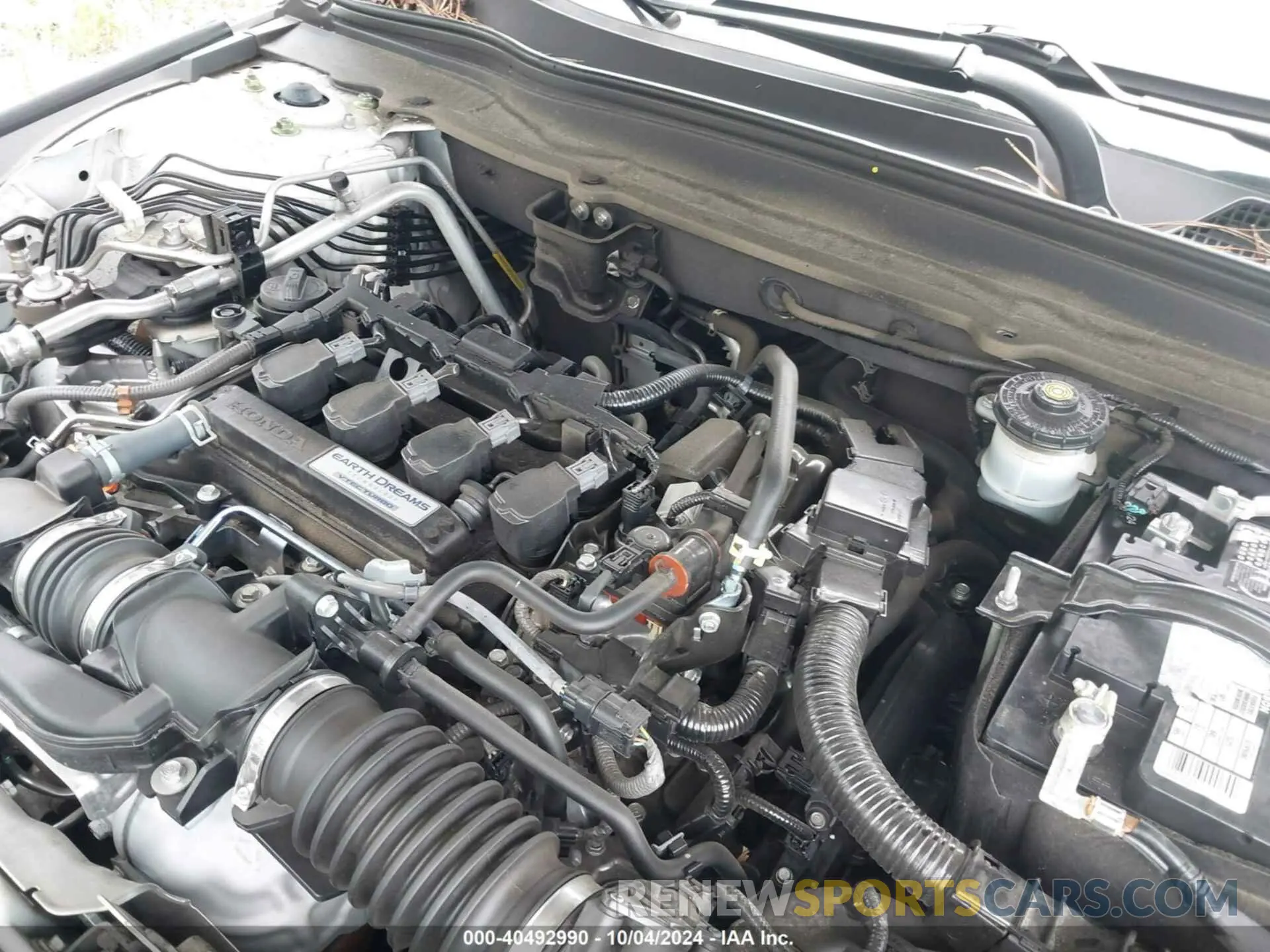 10 Photograph of a damaged car 1HGCV1F59KA163512 HONDA ACCORD 2019