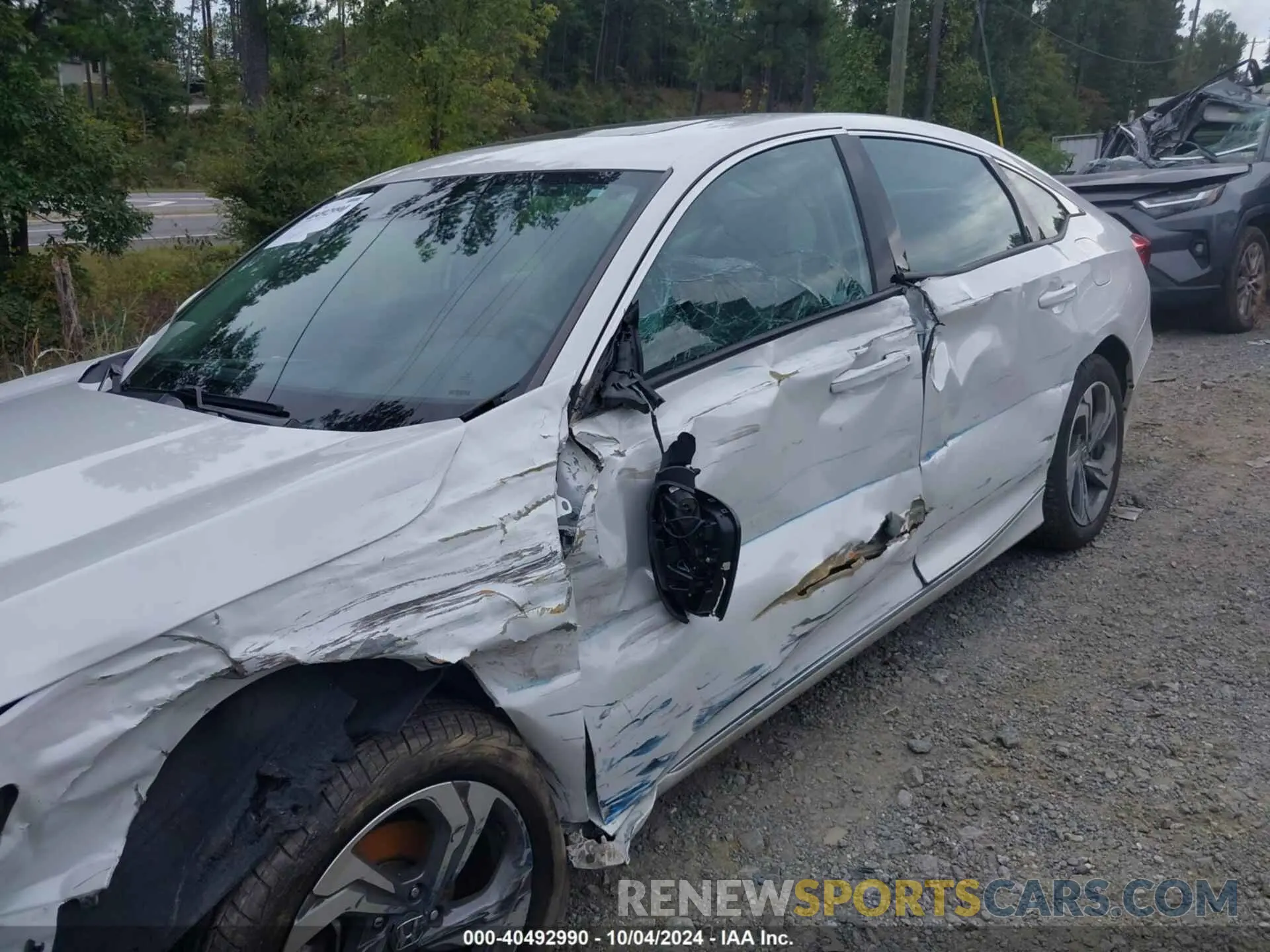 6 Photograph of a damaged car 1HGCV1F59KA163512 HONDA ACCORD 2019