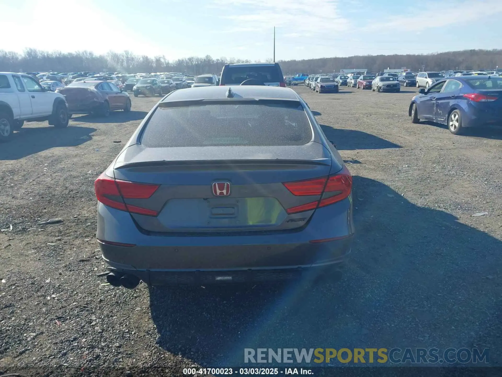 16 Photograph of a damaged car 1HGCV2E31KA009723 HONDA ACCORD 2019