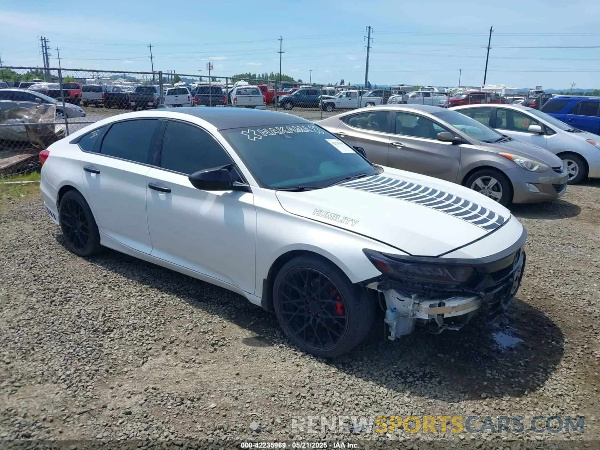 1 Photograph of a damaged car 1HGCV2E31KA019605 HONDA ACCORD 2019