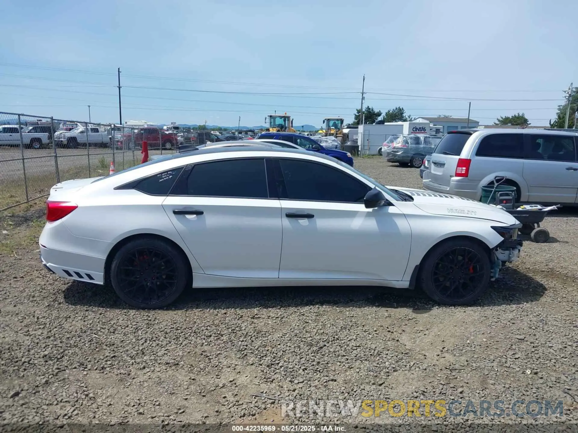 13 Photograph of a damaged car 1HGCV2E31KA019605 HONDA ACCORD 2019