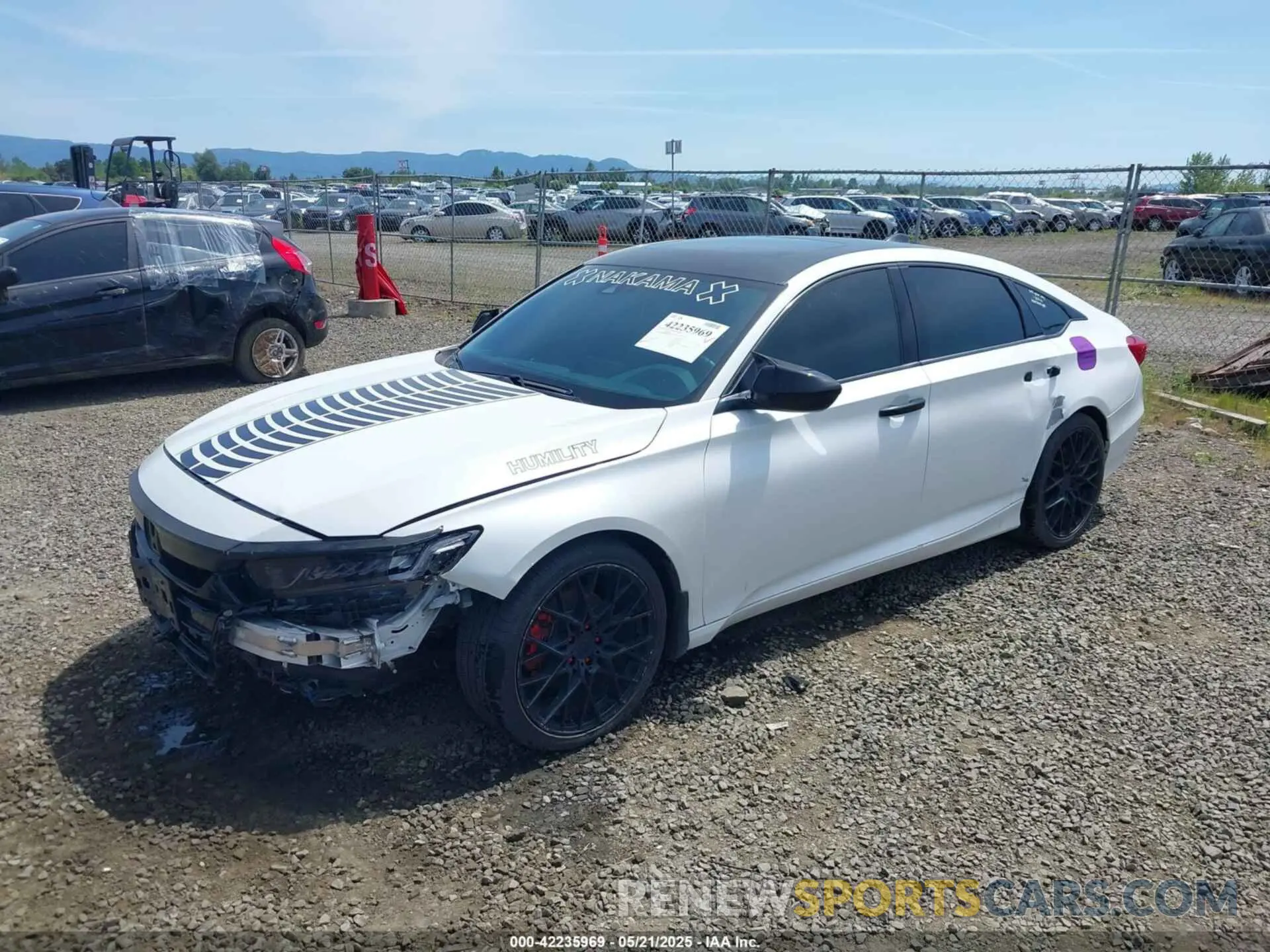2 Photograph of a damaged car 1HGCV2E31KA019605 HONDA ACCORD 2019
