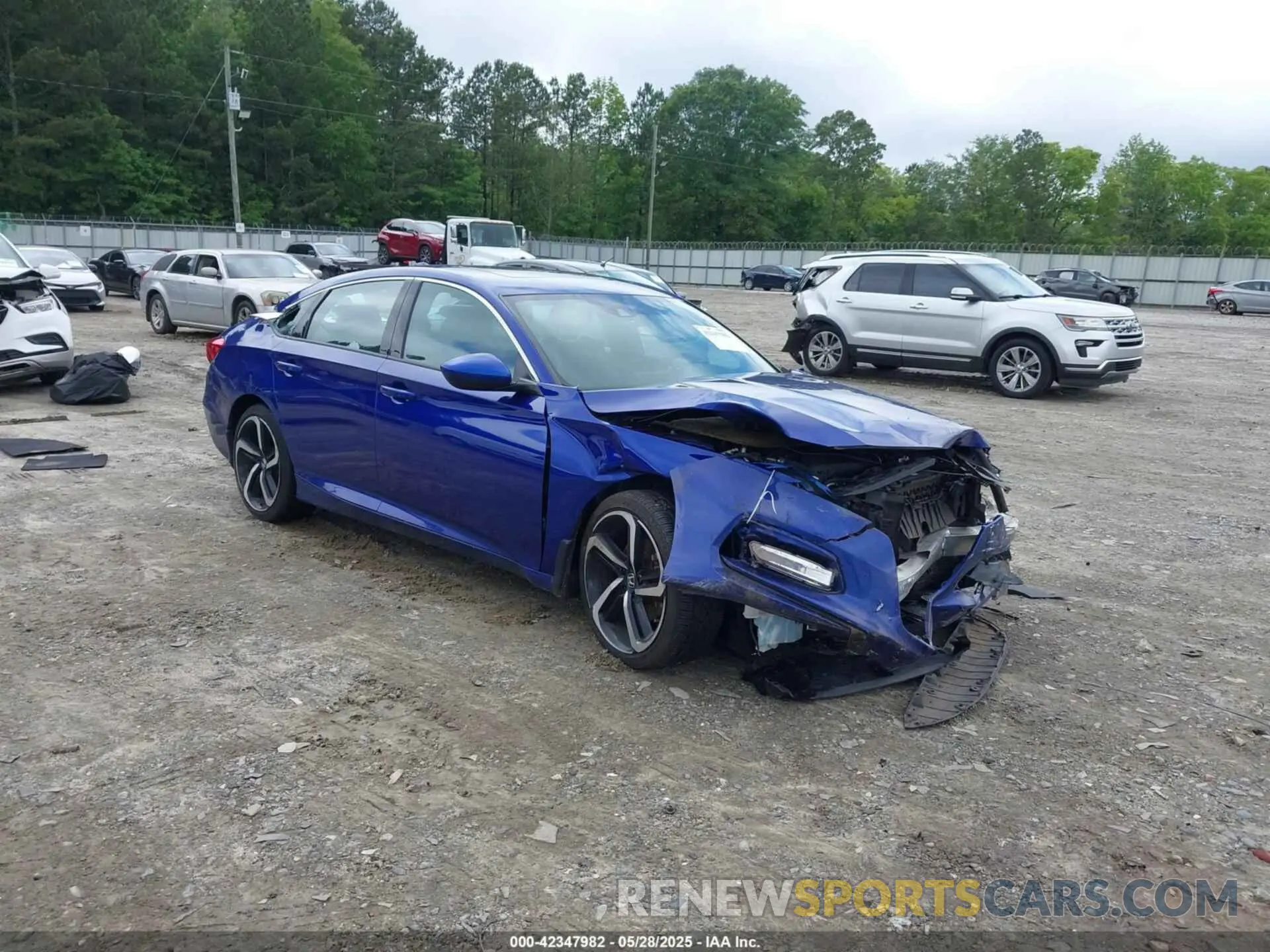 1 Photograph of a damaged car 1HGCV2E37KA013730 HONDA ACCORD 2019