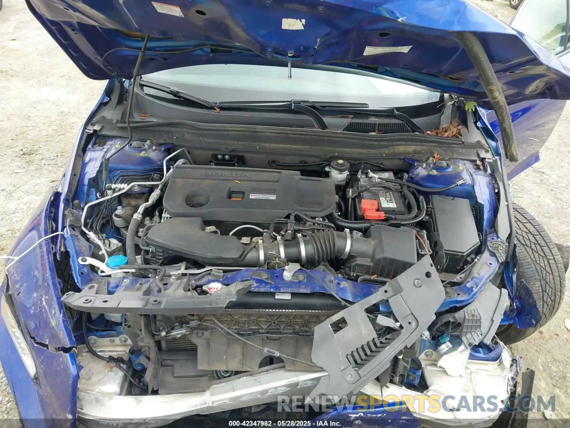 10 Photograph of a damaged car 1HGCV2E37KA013730 HONDA ACCORD 2019