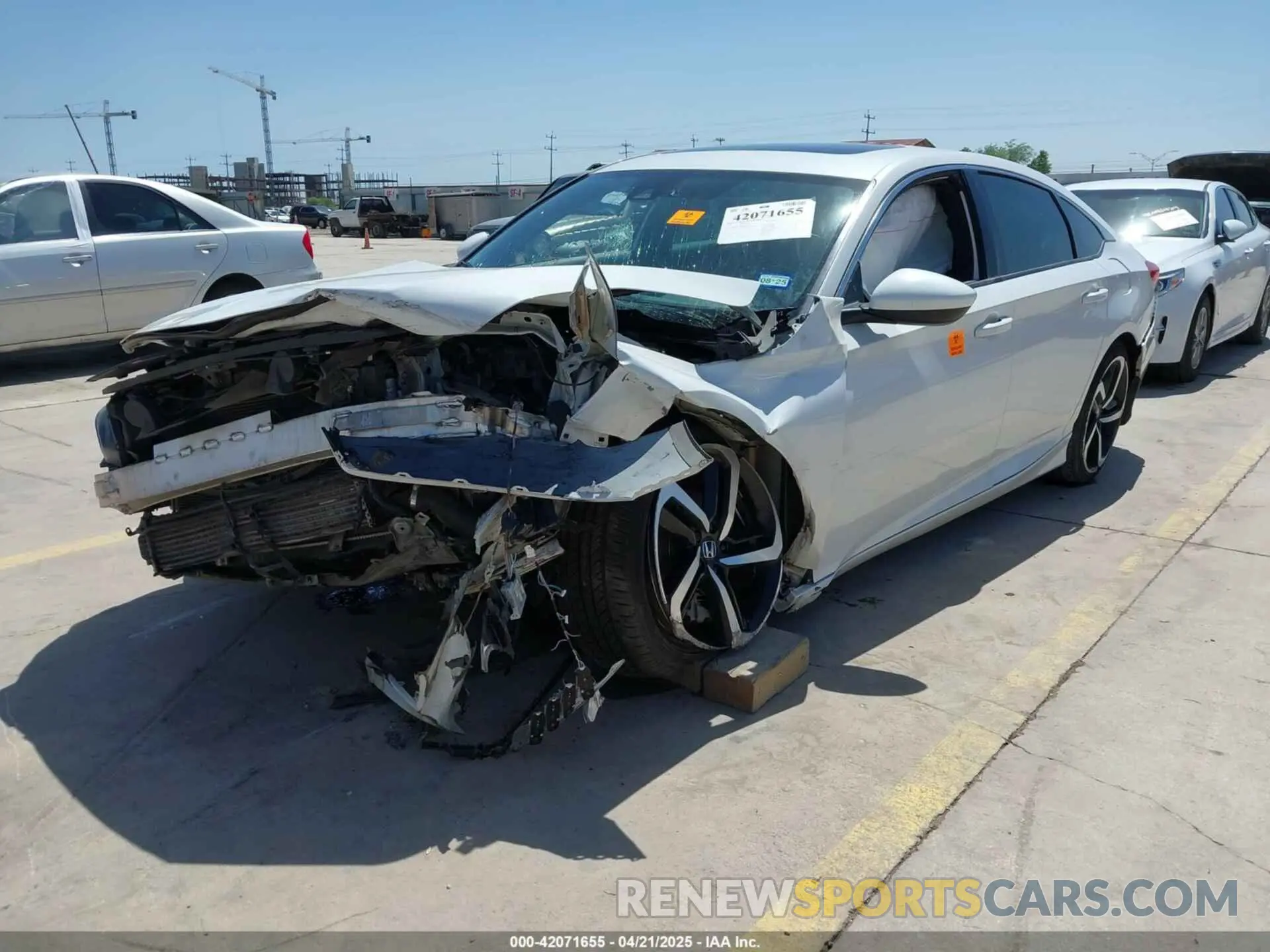 2 Photograph of a damaged car 1HGCV2F30KA016435 HONDA ACCORD 2019