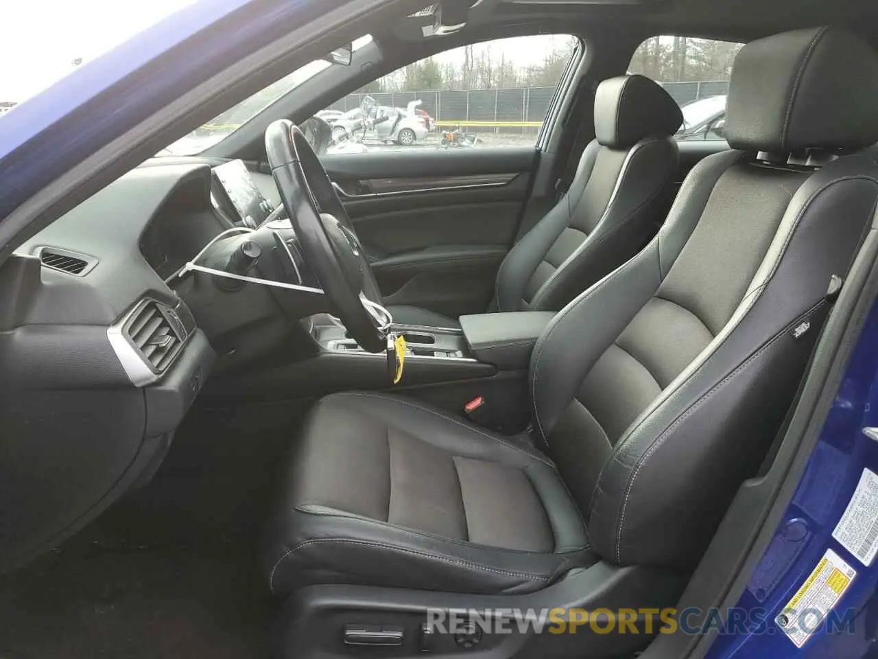 7 Photograph of a damaged car 1HGCV2F31KA002589 HONDA ACCORD 2019