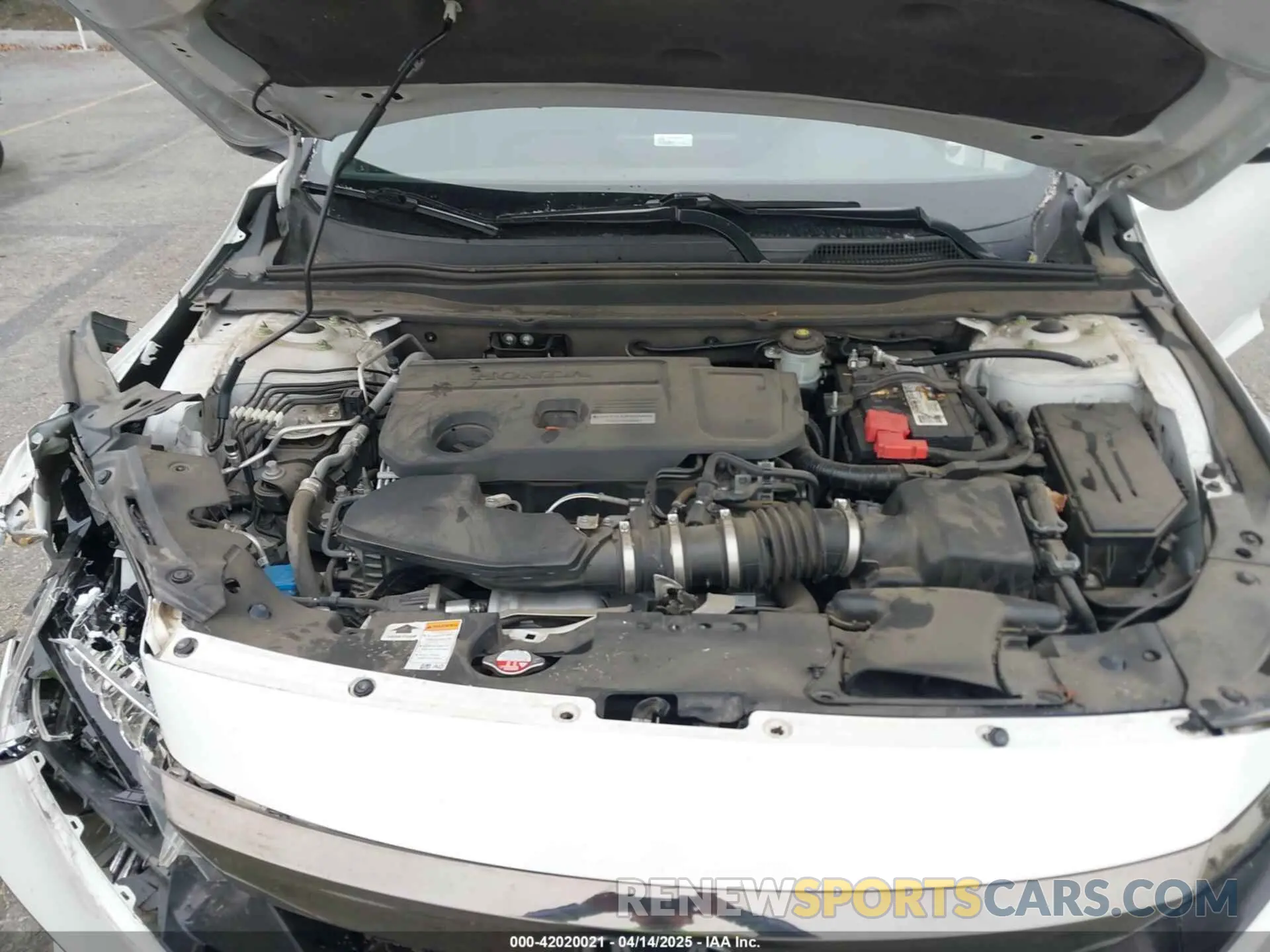 10 Photograph of a damaged car 1HGCV2F31KA015178 HONDA ACCORD 2019