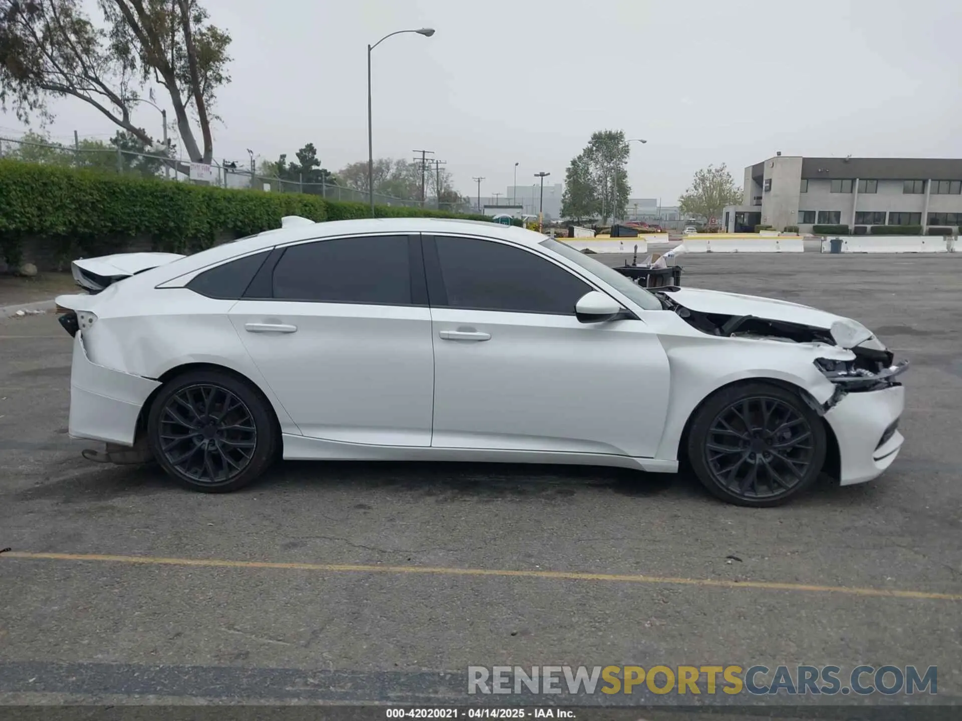 12 Photograph of a damaged car 1HGCV2F31KA015178 HONDA ACCORD 2019