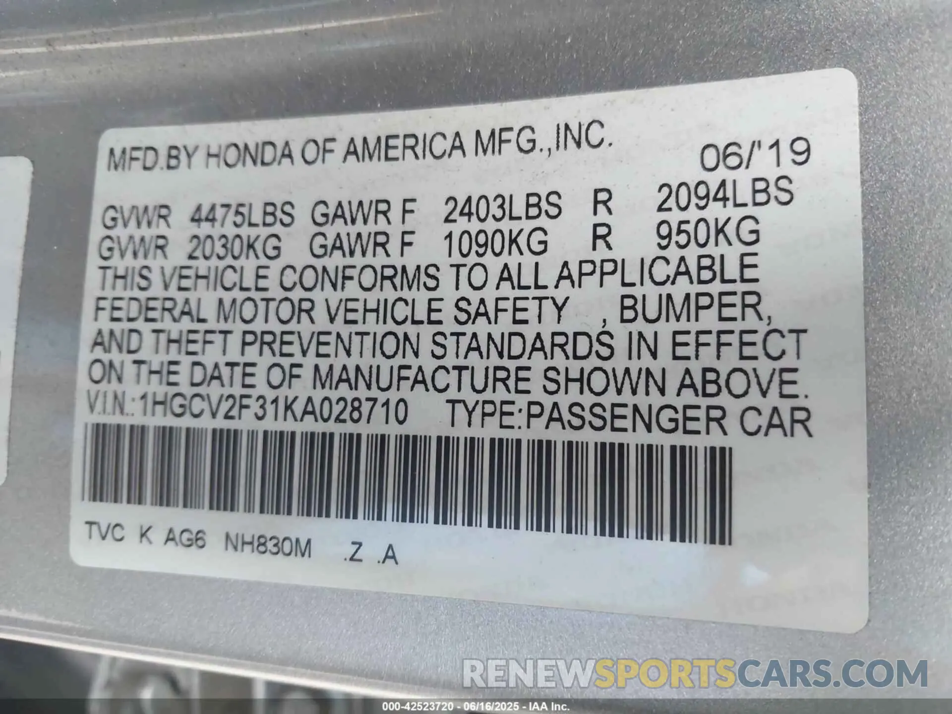 9 Photograph of a damaged car 1HGCV2F31KA028710 HONDA ACCORD 2019