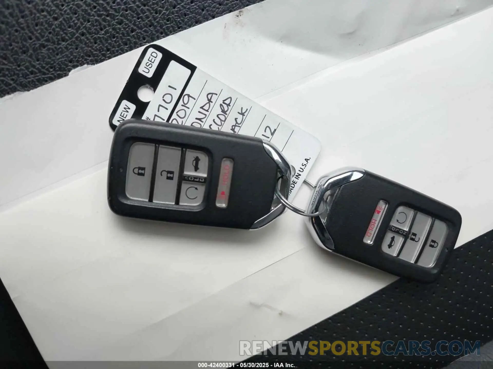 11 Photograph of a damaged car 1HGCV2F32KA004612 HONDA ACCORD 2019