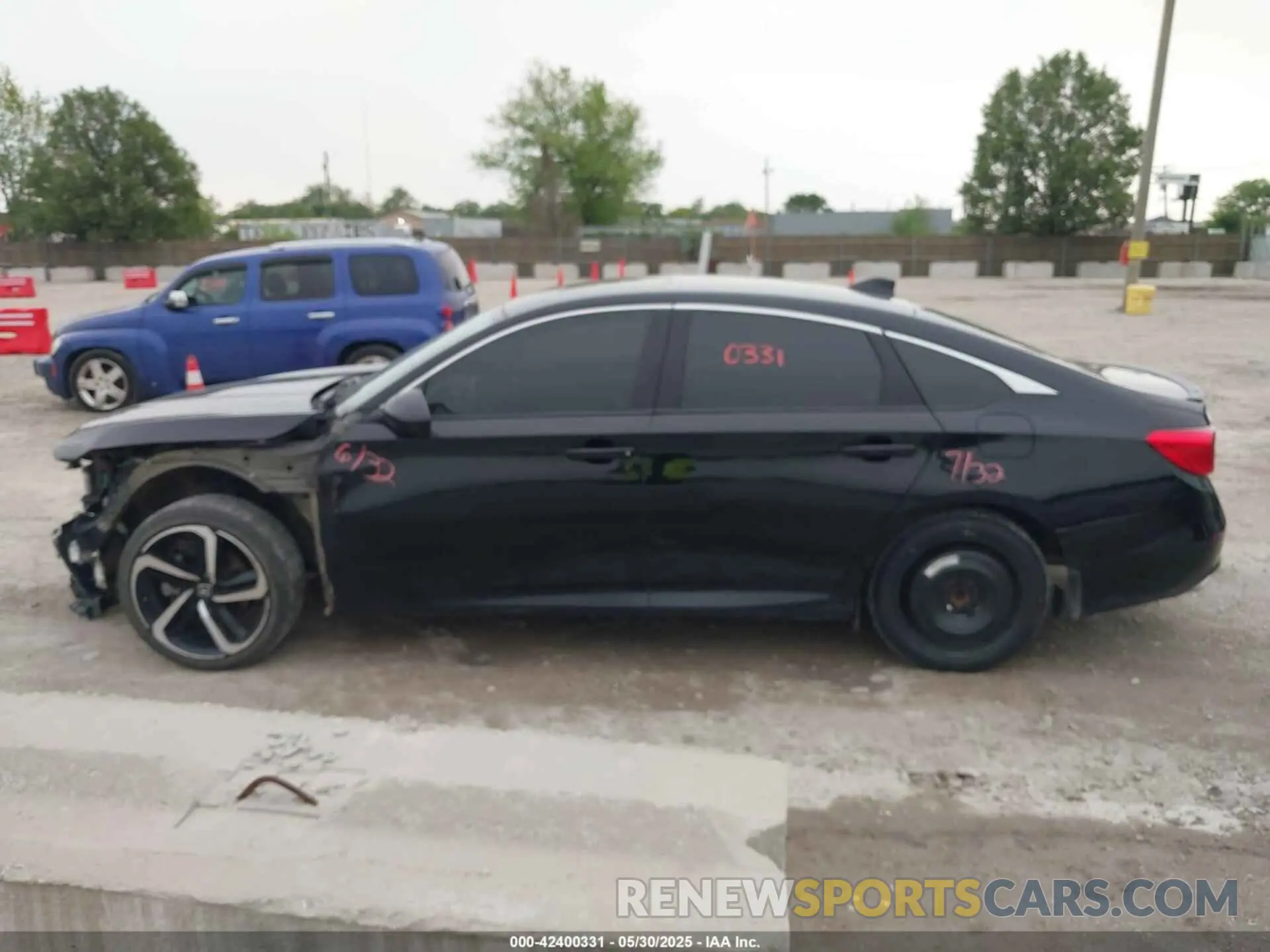 14 Photograph of a damaged car 1HGCV2F32KA004612 HONDA ACCORD 2019