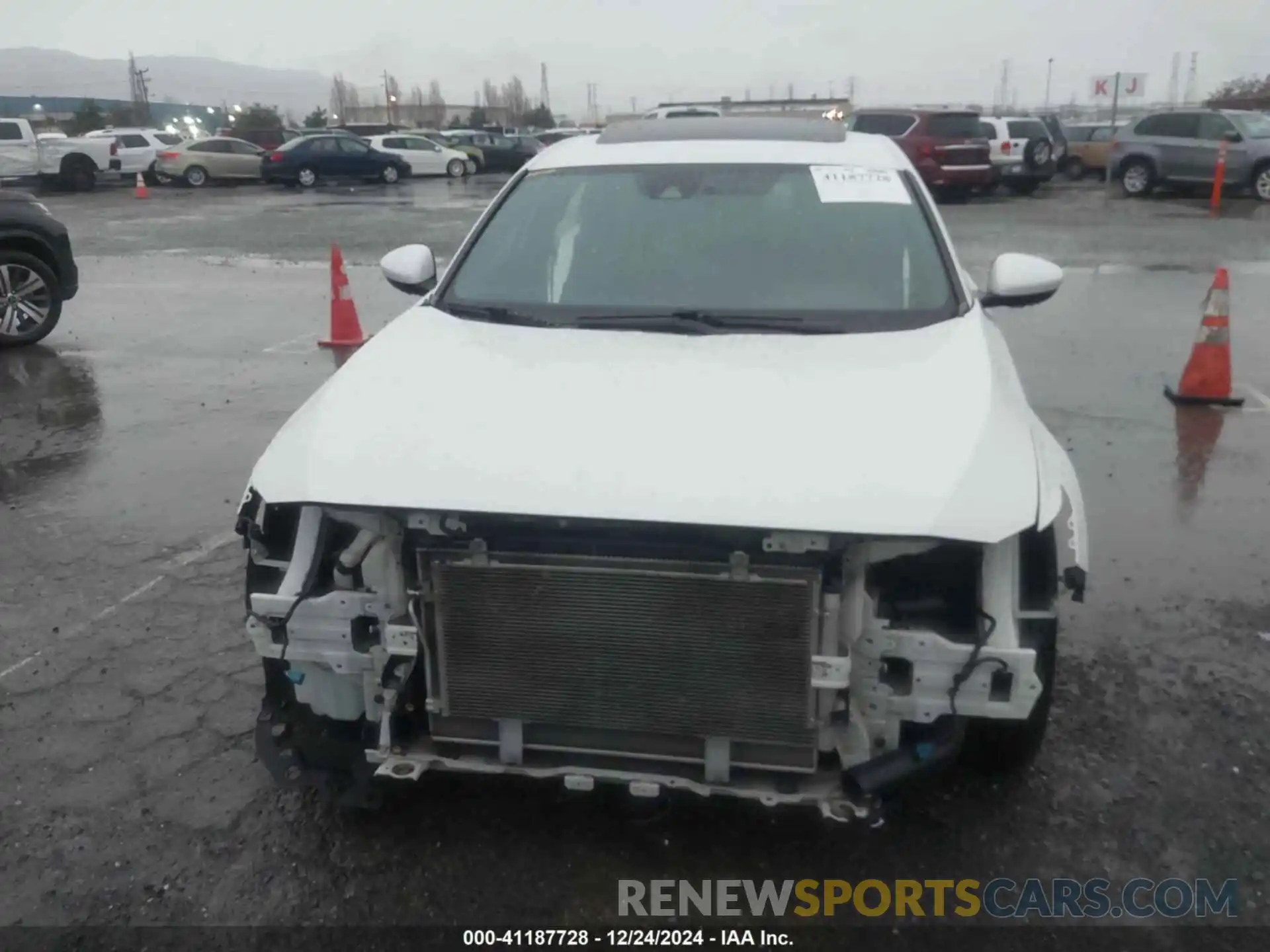 12 Photograph of a damaged car 1HGCV2F32KA016615 HONDA ACCORD 2019