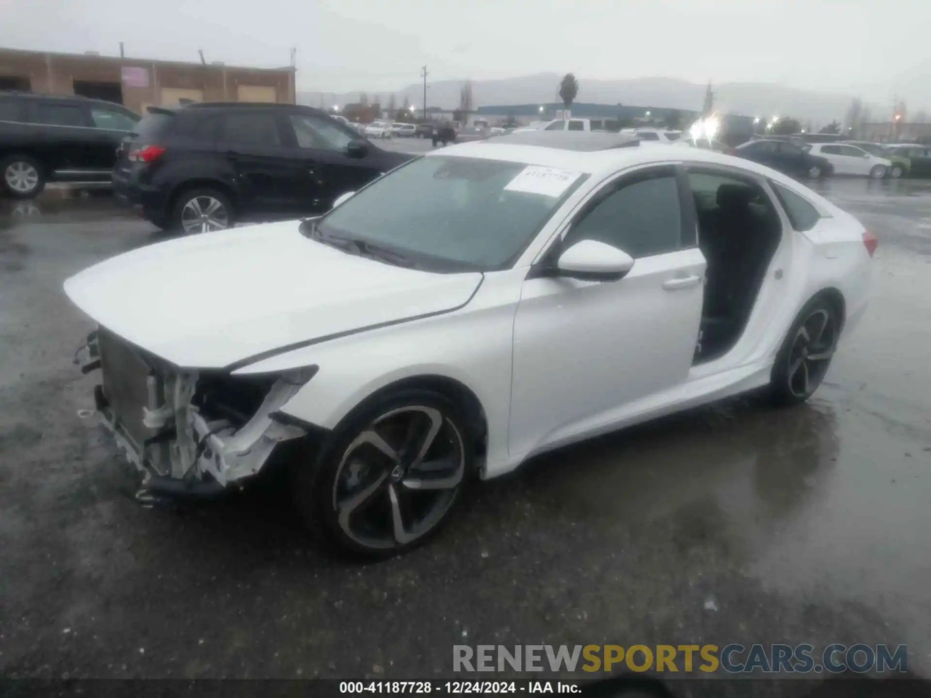 2 Photograph of a damaged car 1HGCV2F32KA016615 HONDA ACCORD 2019