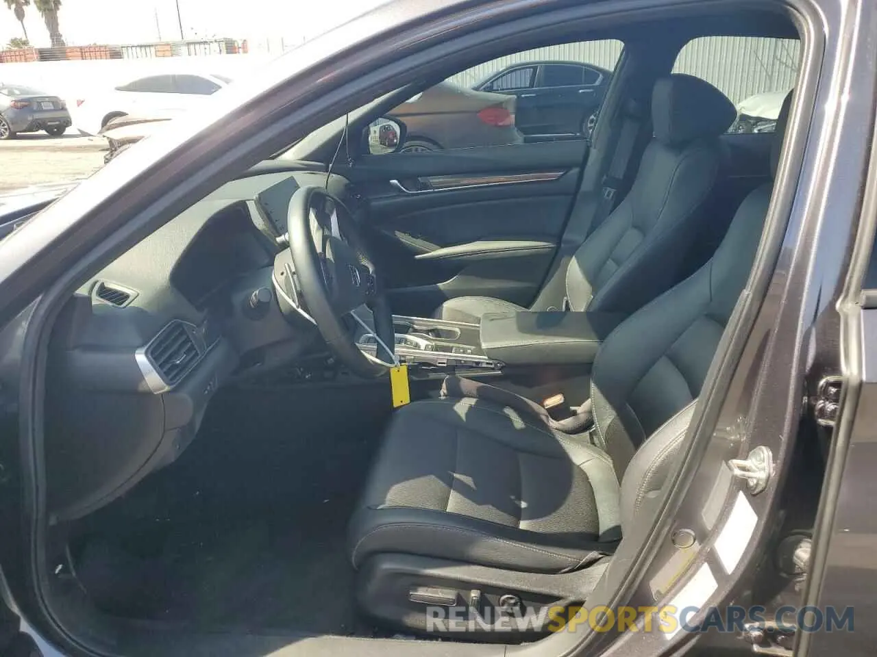 7 Photograph of a damaged car 1HGCV2F32KA017330 HONDA ACCORD 2019
