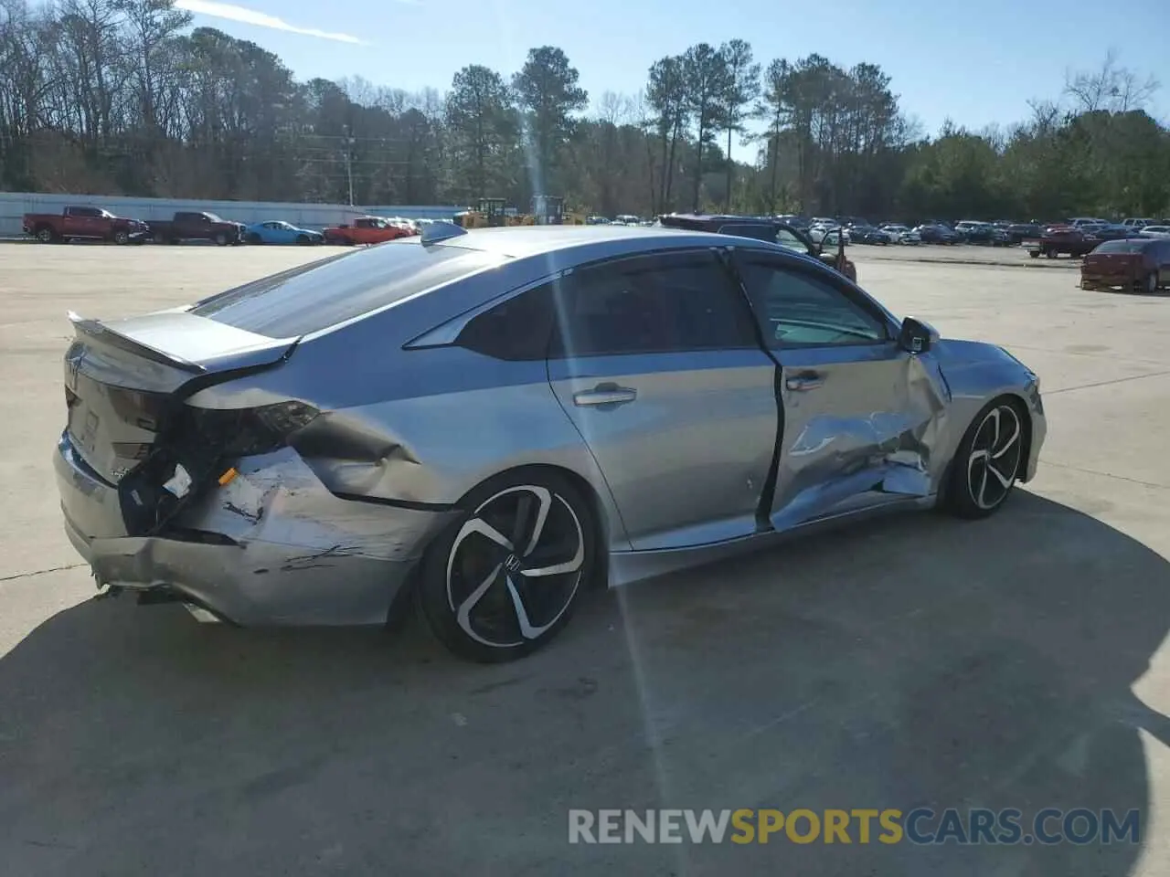3 Photograph of a damaged car 1HGCV2F32KA025167 HONDA ACCORD 2019