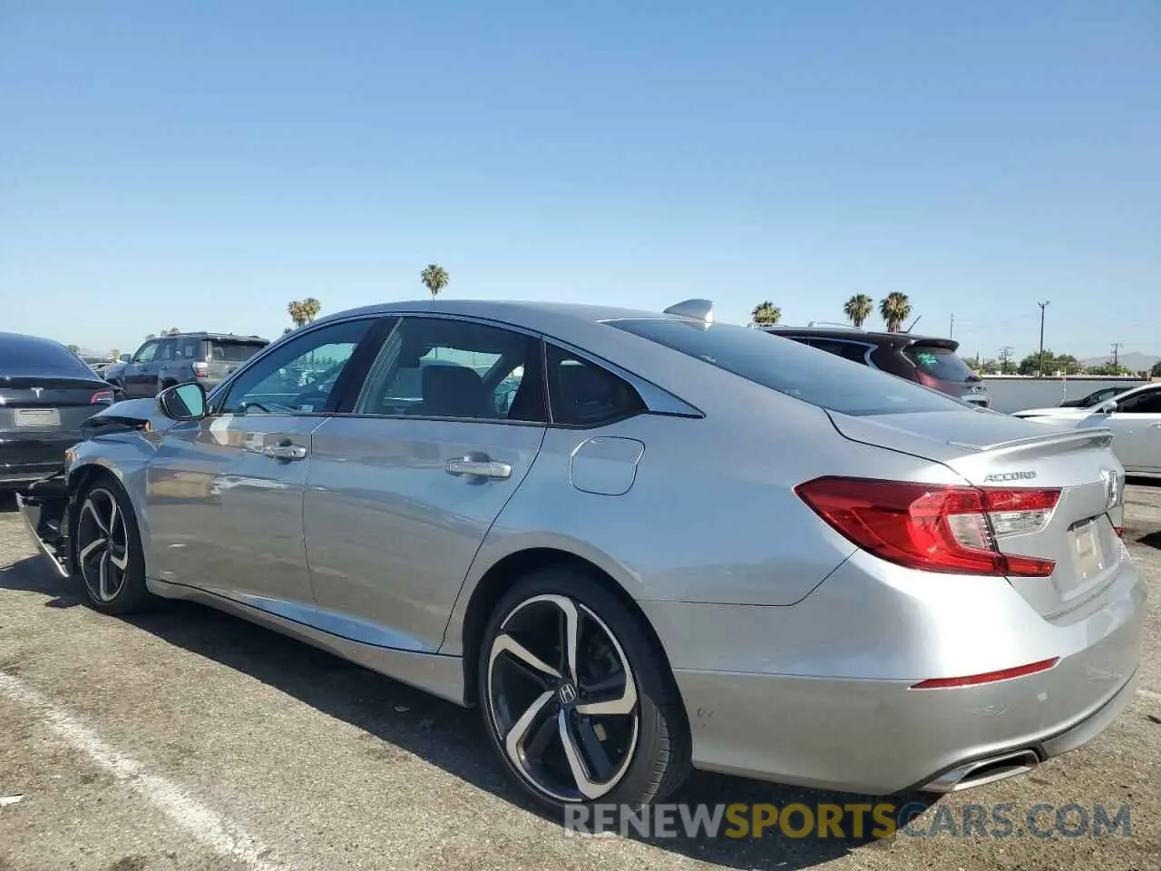 2 Photograph of a damaged car 1HGCV2F32KA036525 HONDA ACCORD 2019