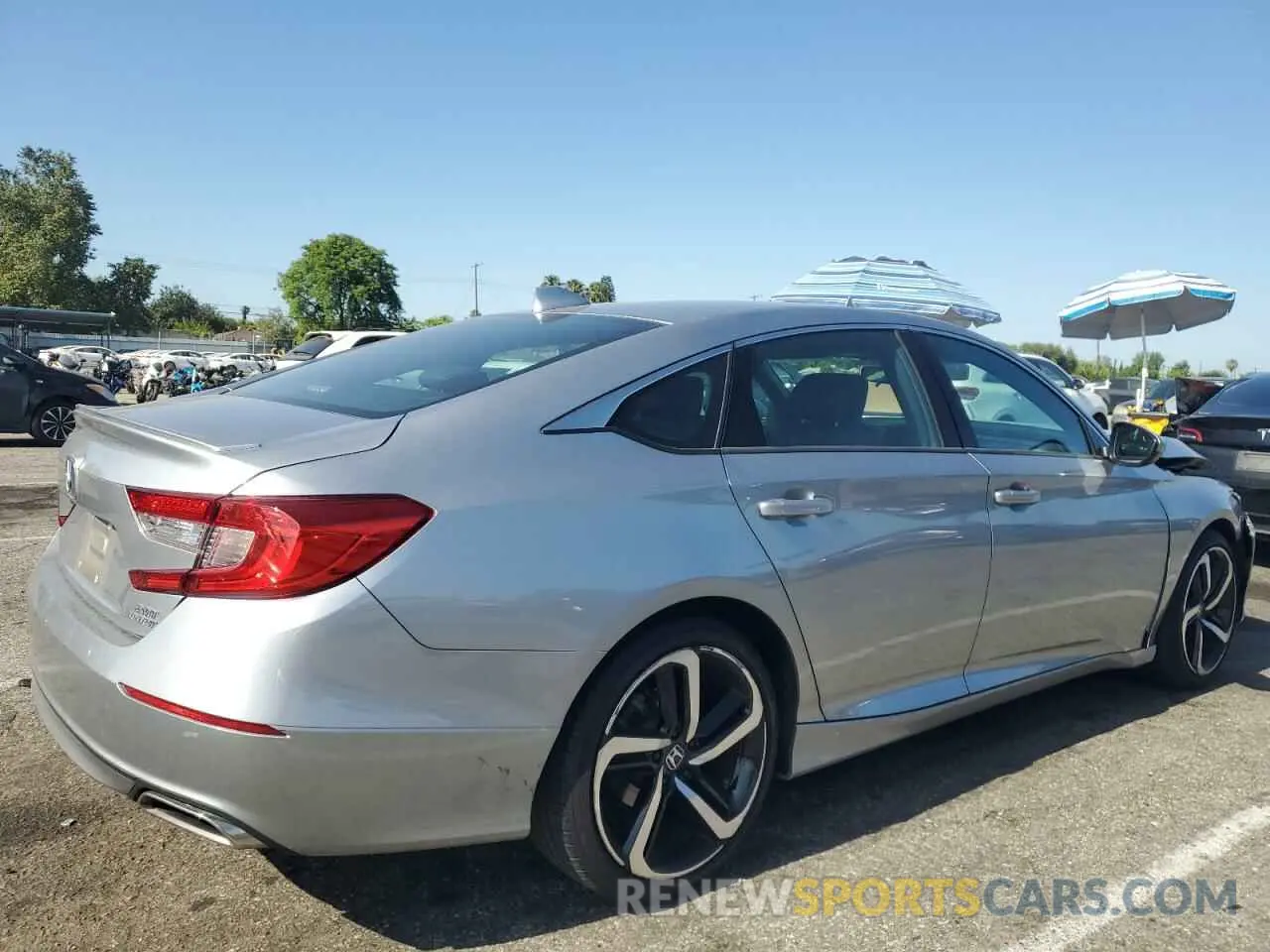3 Photograph of a damaged car 1HGCV2F32KA036525 HONDA ACCORD 2019