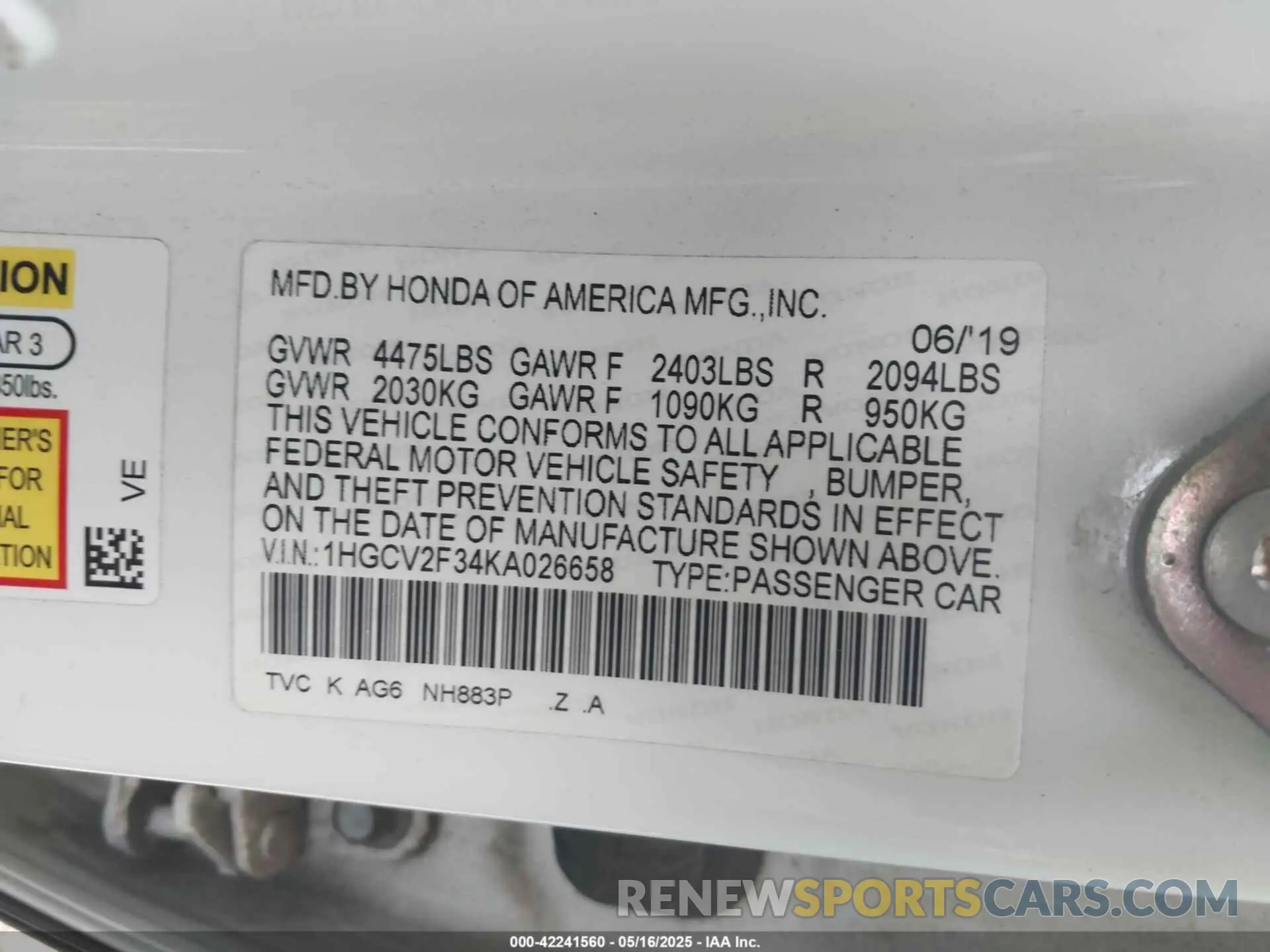 9 Photograph of a damaged car 1HGCV2F34KA026658 HONDA ACCORD 2019