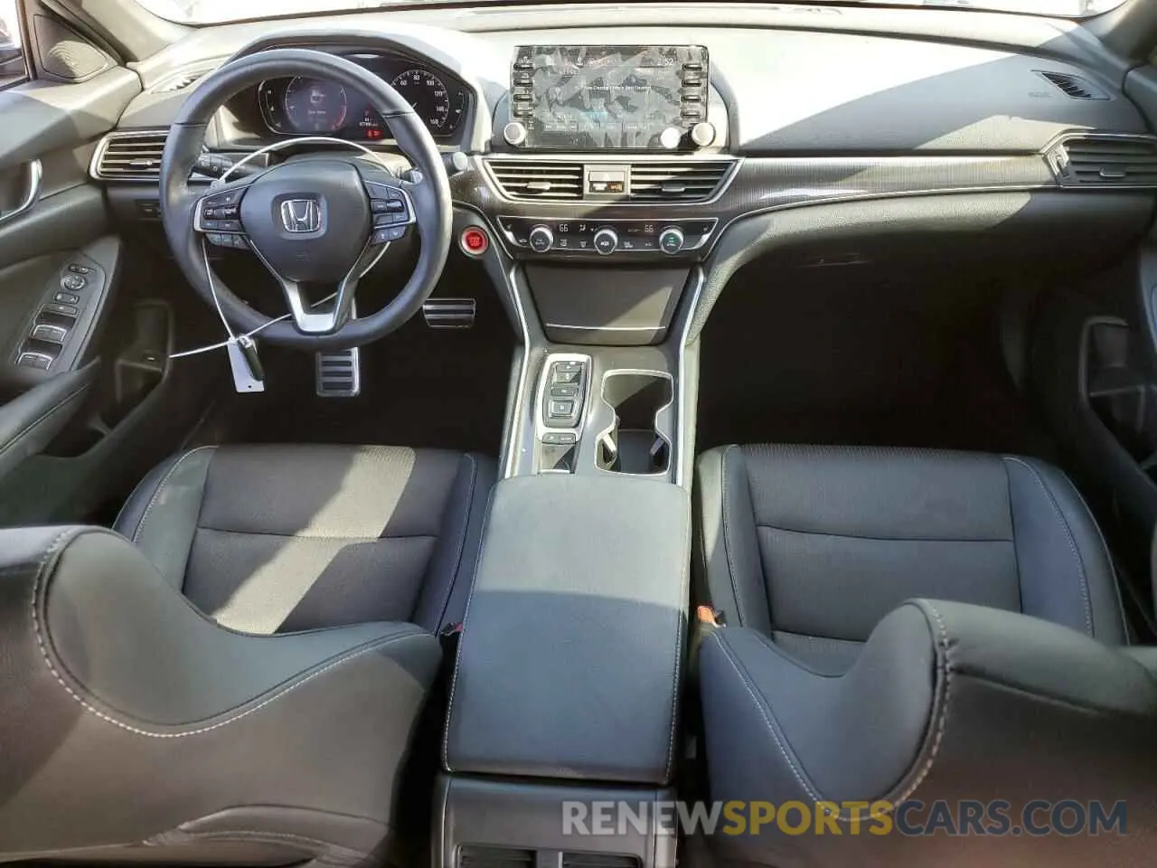 8 Photograph of a damaged car 1HGCV2F34KA033576 HONDA ACCORD 2019