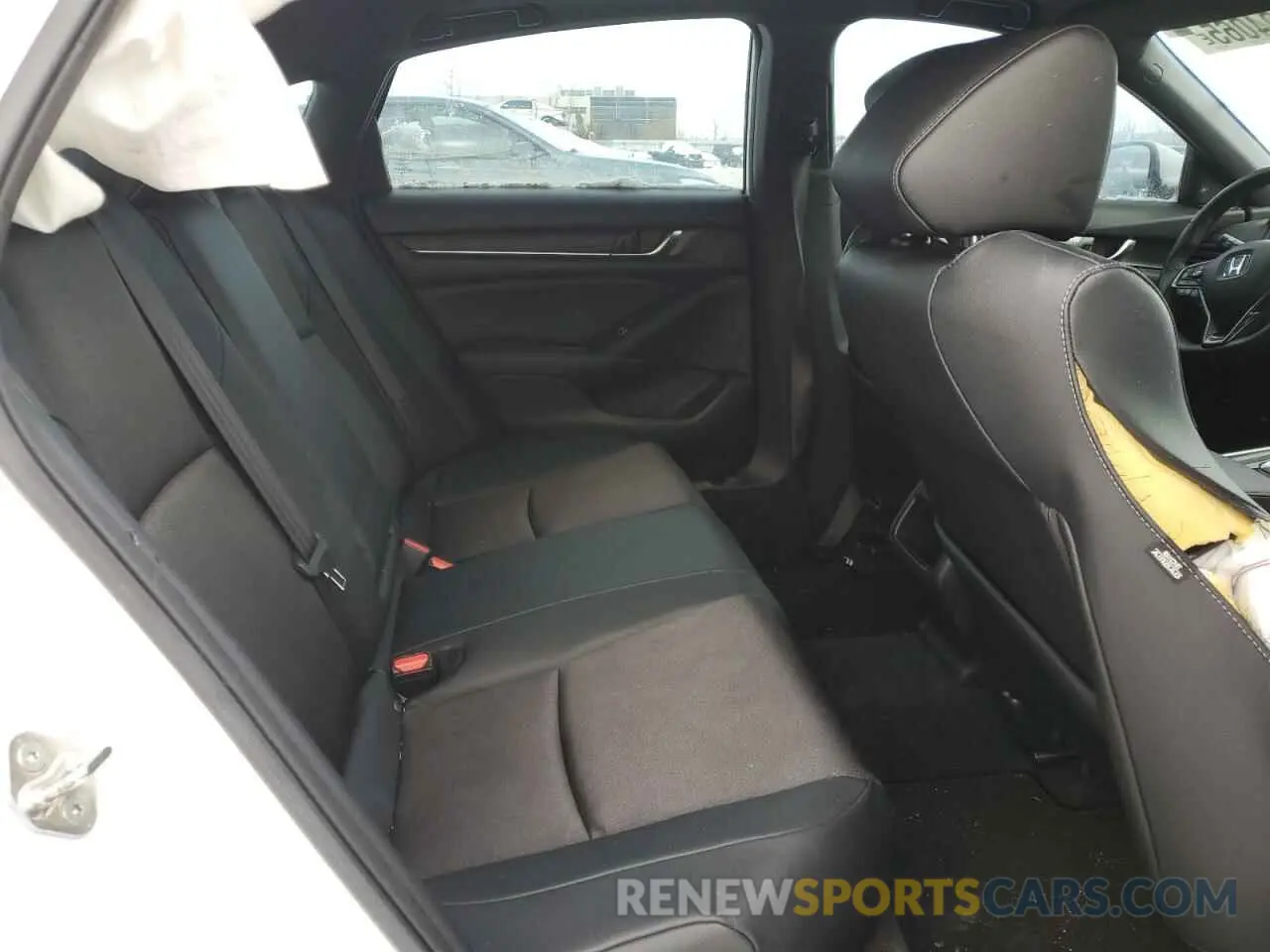 10 Photograph of a damaged car 1HGCV2F34KA800570 HONDA ACCORD 2019
