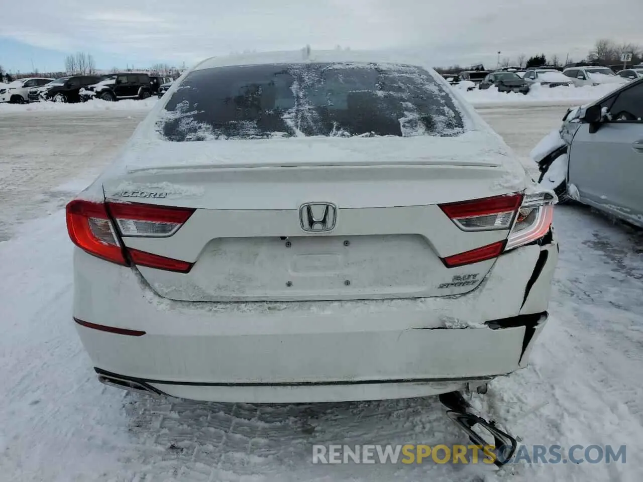 6 Photograph of a damaged car 1HGCV2F34KA800570 HONDA ACCORD 2019