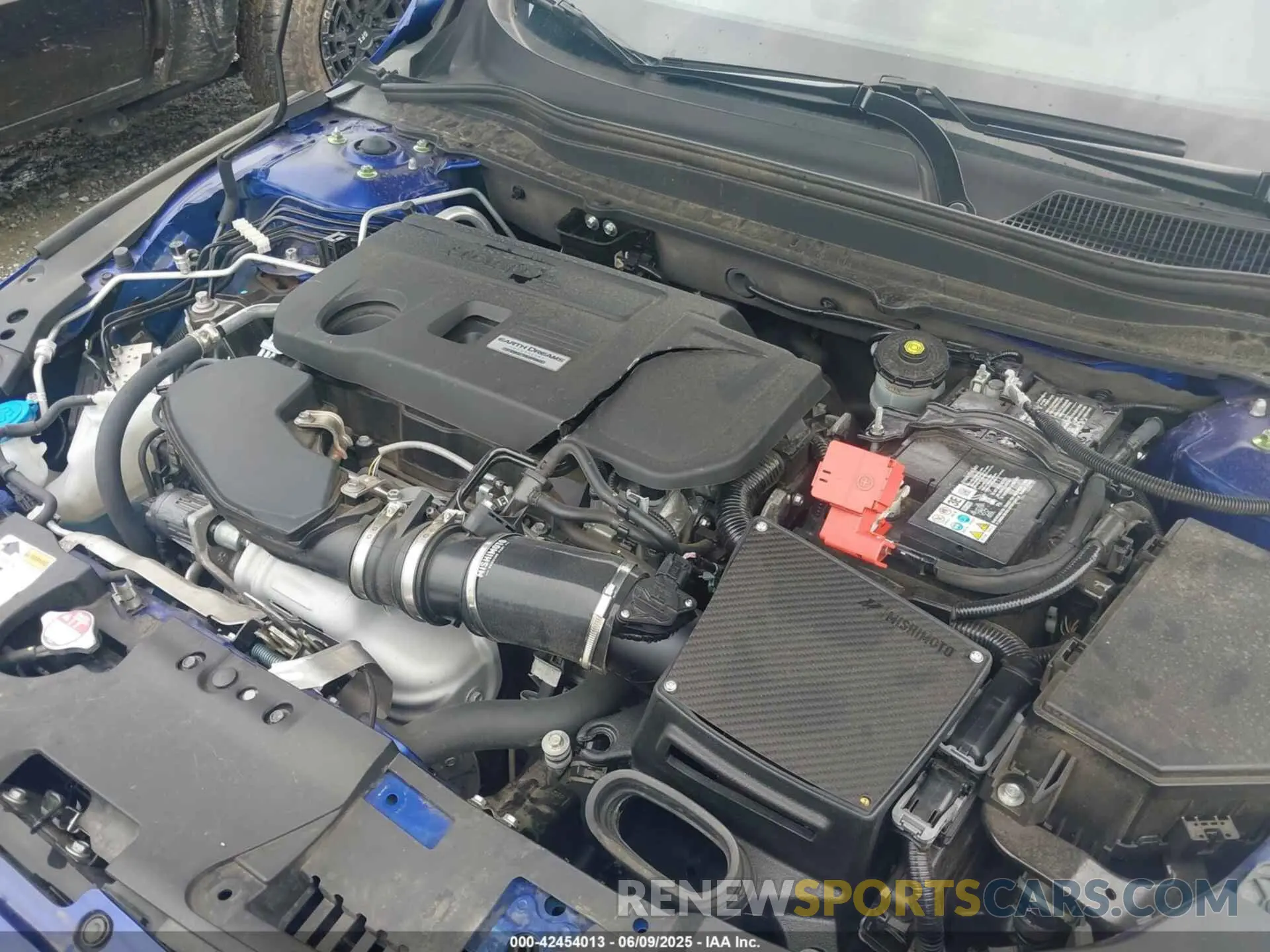 10 Photograph of a damaged car 1HGCV2F35KA015507 HONDA ACCORD 2019