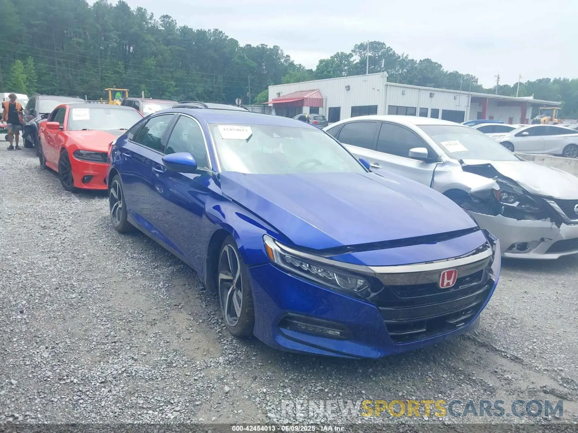 13 Photograph of a damaged car 1HGCV2F35KA015507 HONDA ACCORD 2019