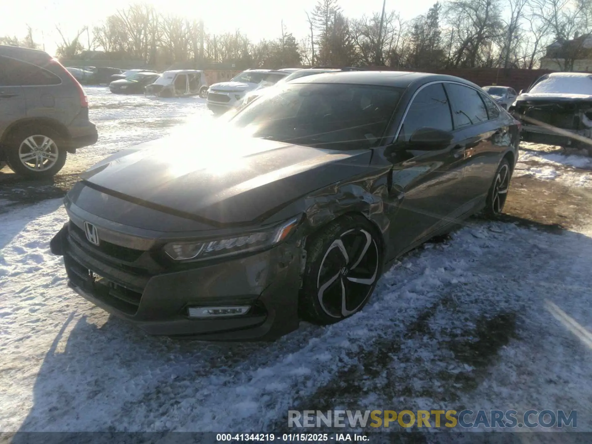 2 Photograph of a damaged car 1HGCV2F35KA019962 HONDA ACCORD 2019