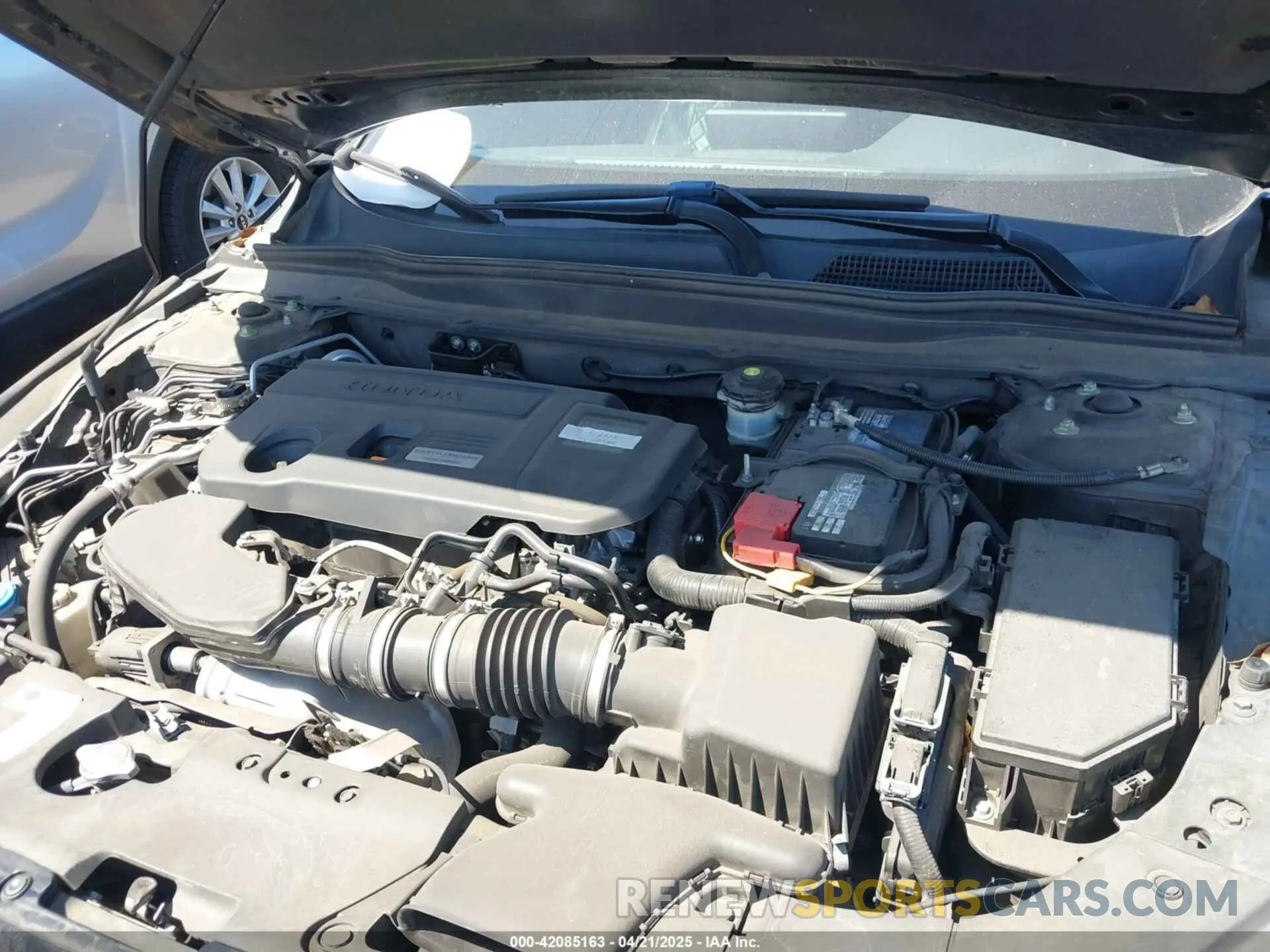 10 Photograph of a damaged car 1HGCV2F35KA025423 HONDA ACCORD 2019