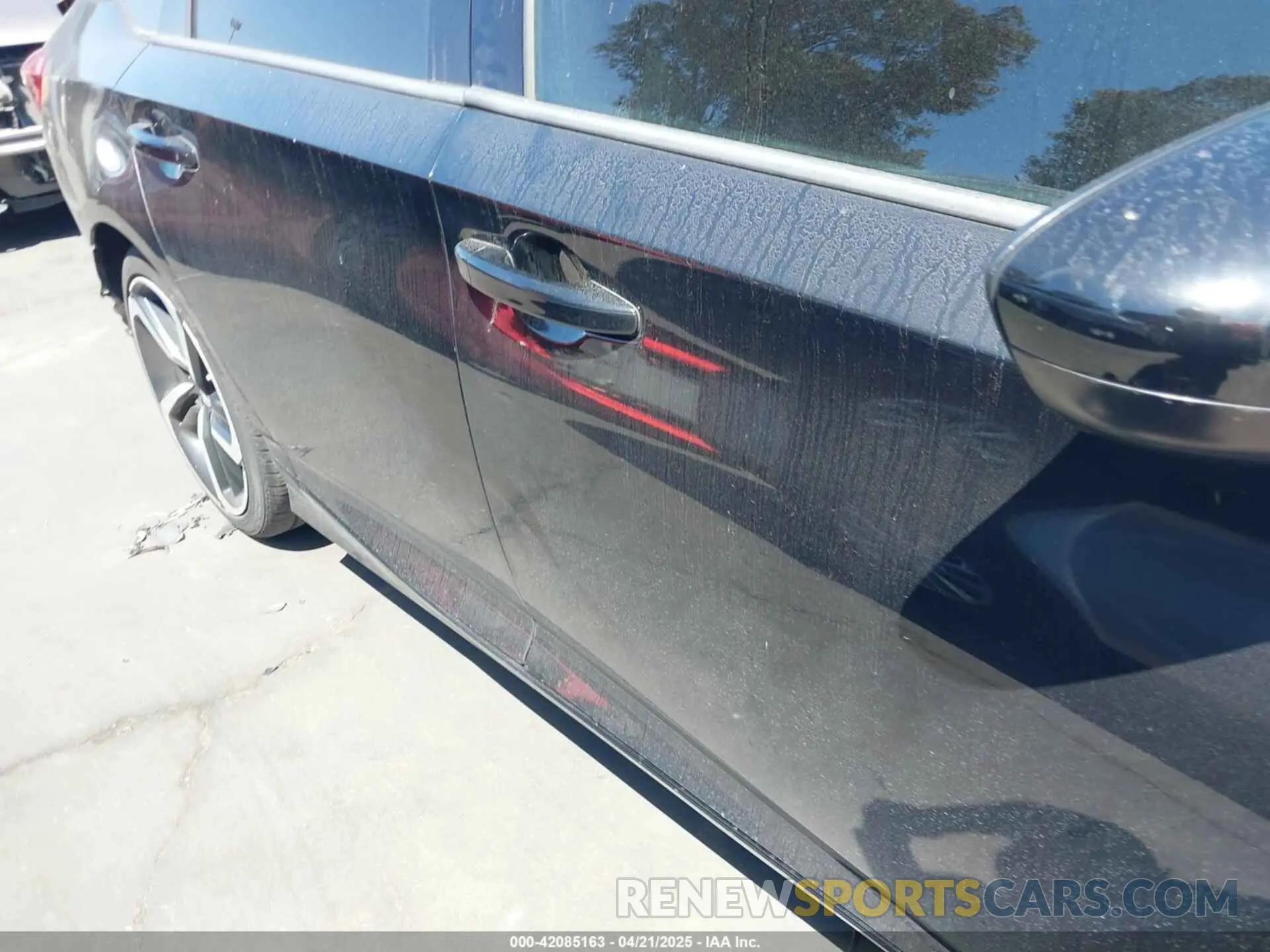 14 Photograph of a damaged car 1HGCV2F35KA025423 HONDA ACCORD 2019