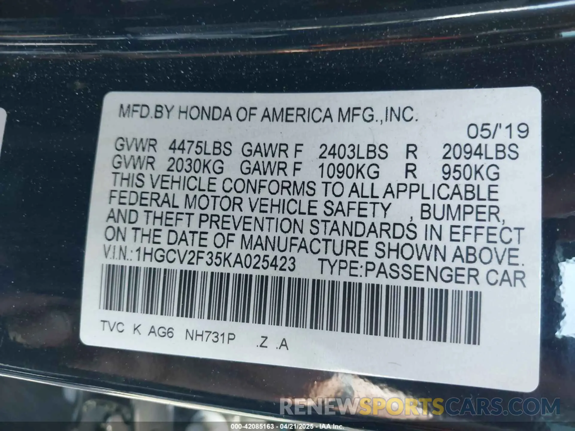 9 Photograph of a damaged car 1HGCV2F35KA025423 HONDA ACCORD 2019