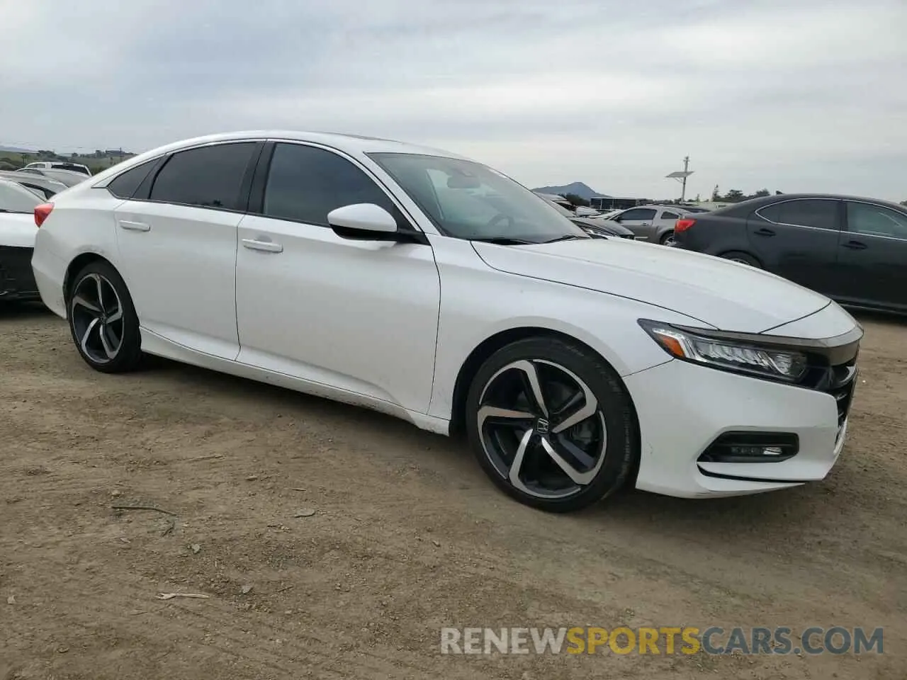 4 Photograph of a damaged car 1HGCV2F35KA031819 HONDA ACCORD 2019