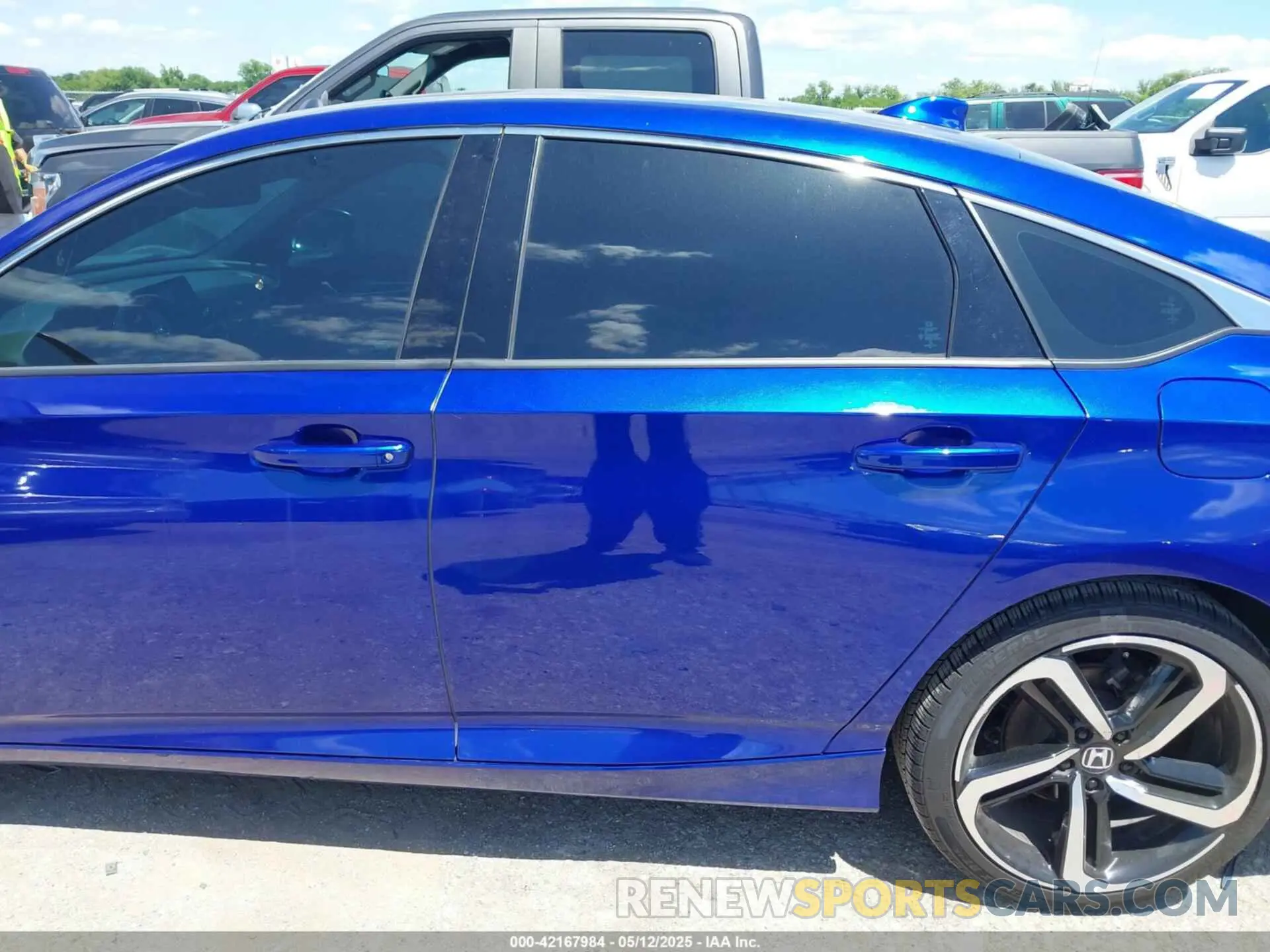14 Photograph of a damaged car 1HGCV2F36KA007299 HONDA ACCORD 2019