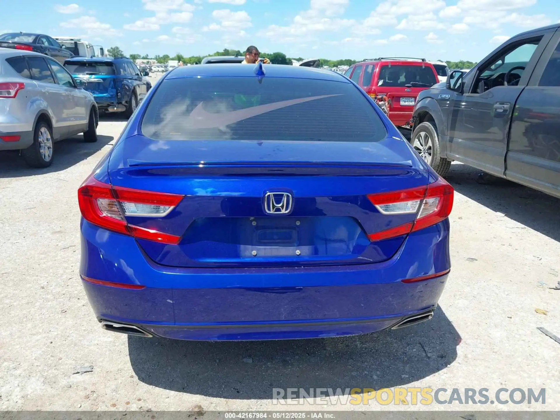 16 Photograph of a damaged car 1HGCV2F36KA007299 HONDA ACCORD 2019